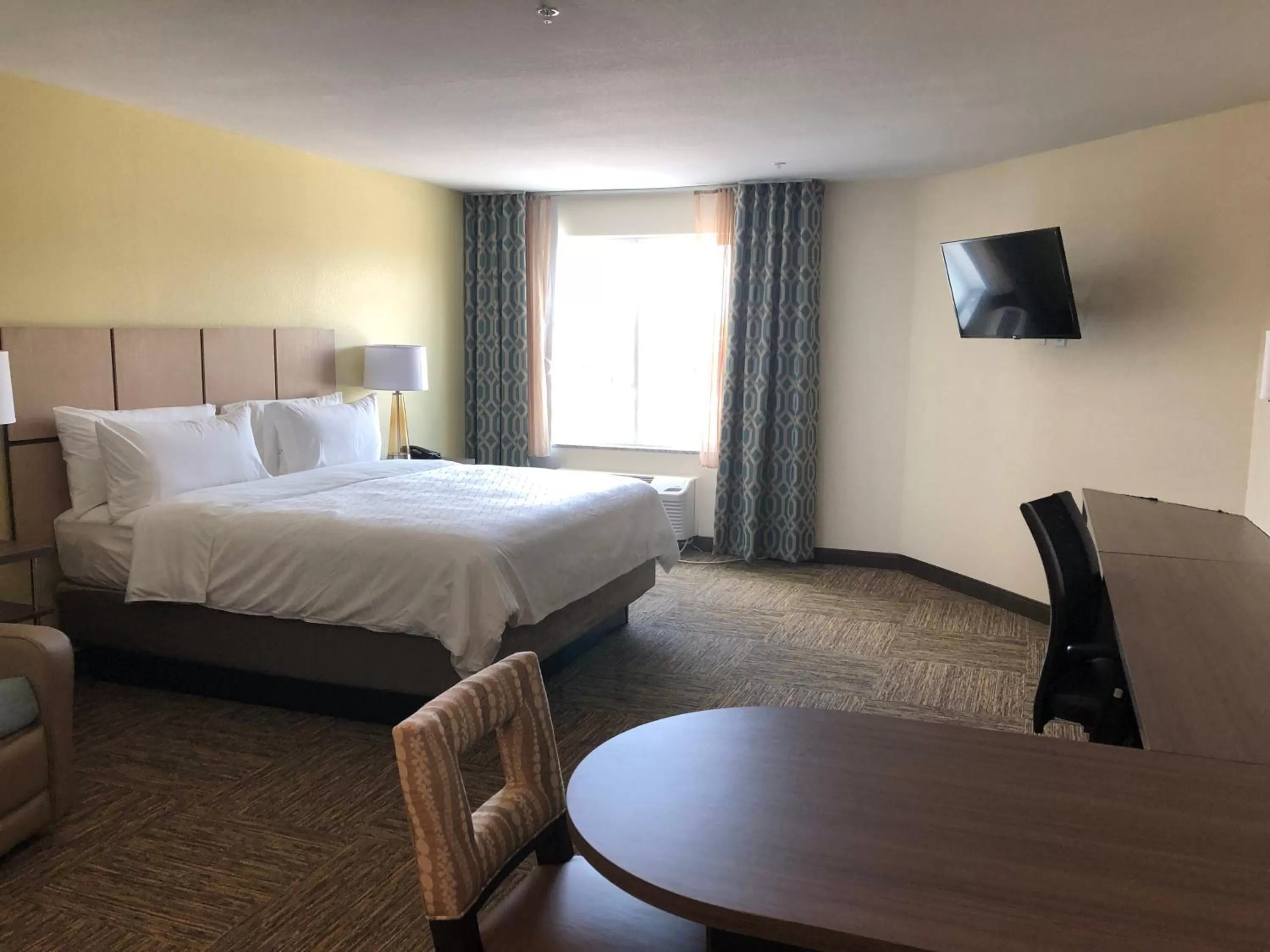 Bed in Candlewood Suites - Panama City Beach Pier Park by IHG