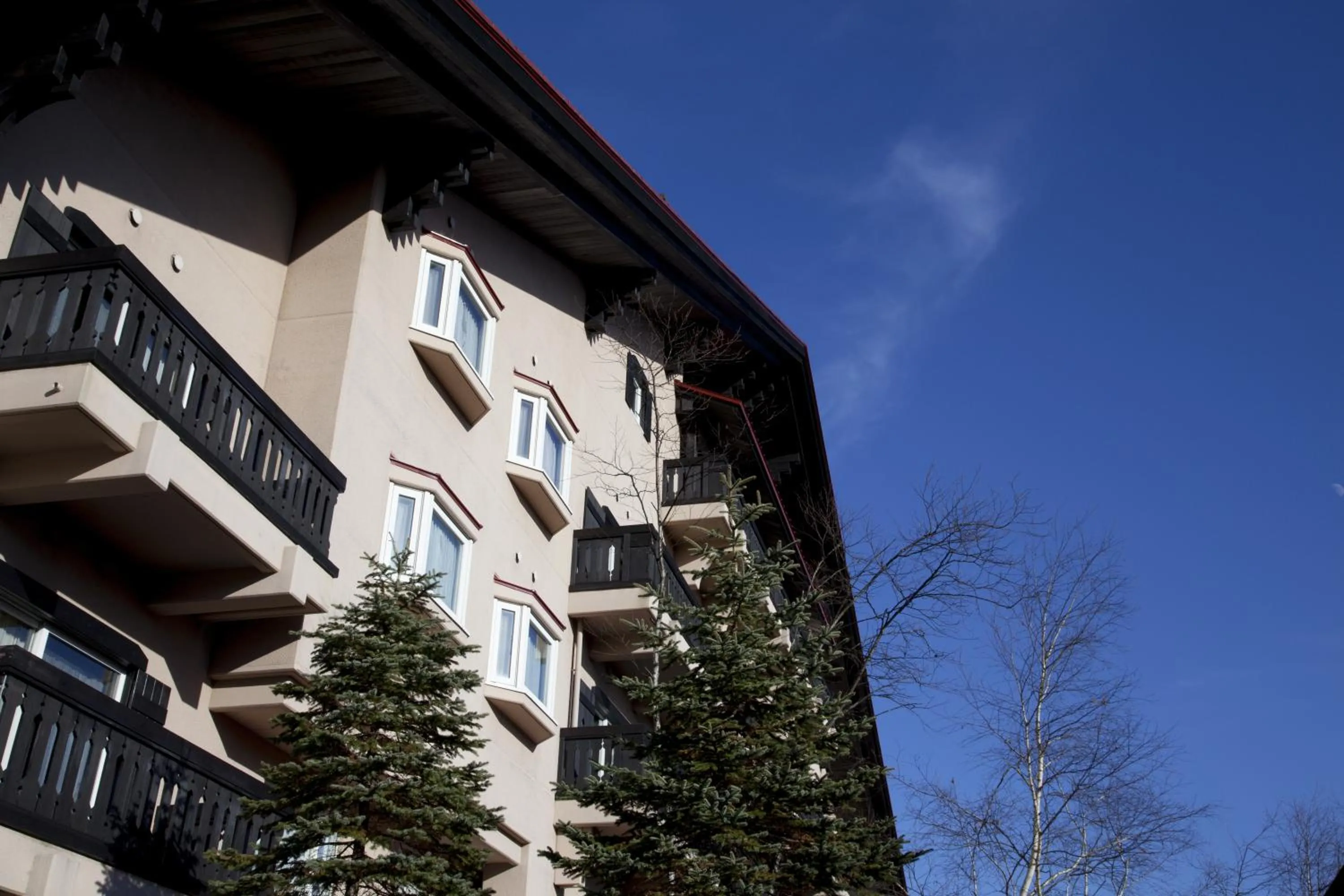 Facade/entrance in Sun Members Hirugano