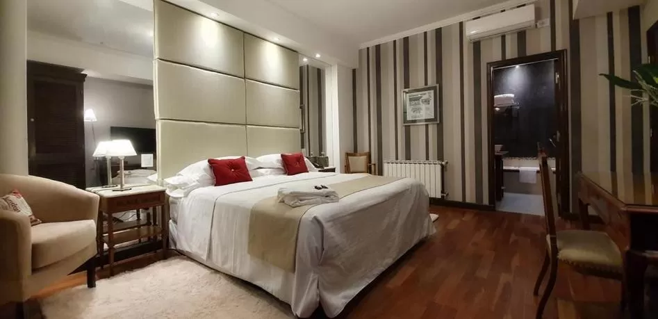 Photo of the whole room, Bed in MG Design Hotel Boutique