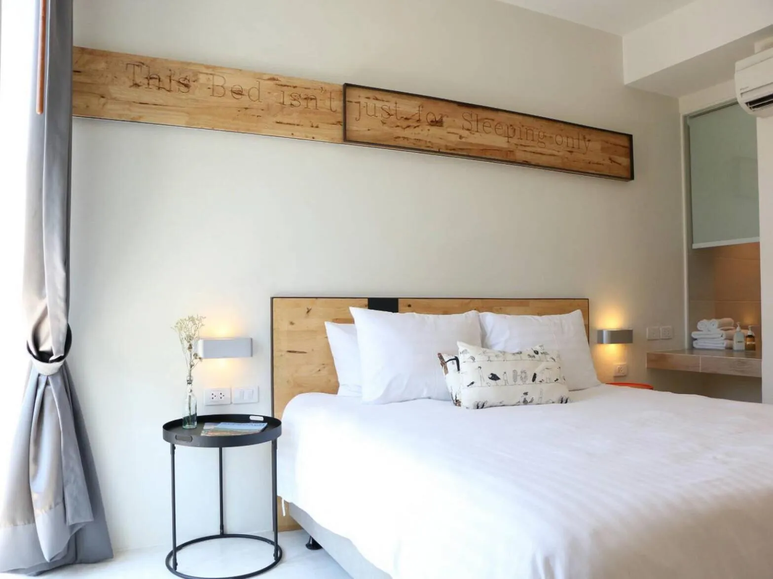 Photo of the whole room, Bed in NornDee Hotel