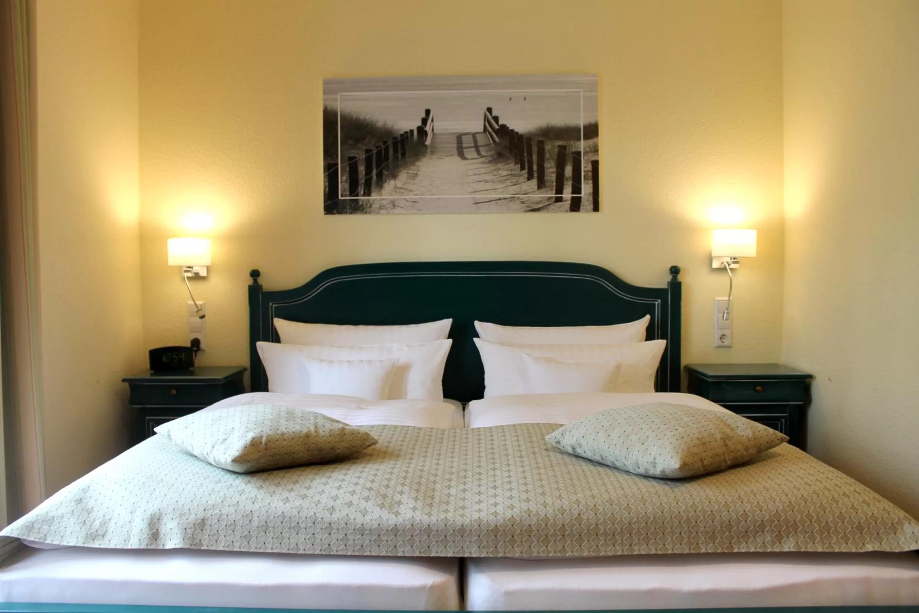 Bedroom, Bed in Kurhaus Devin