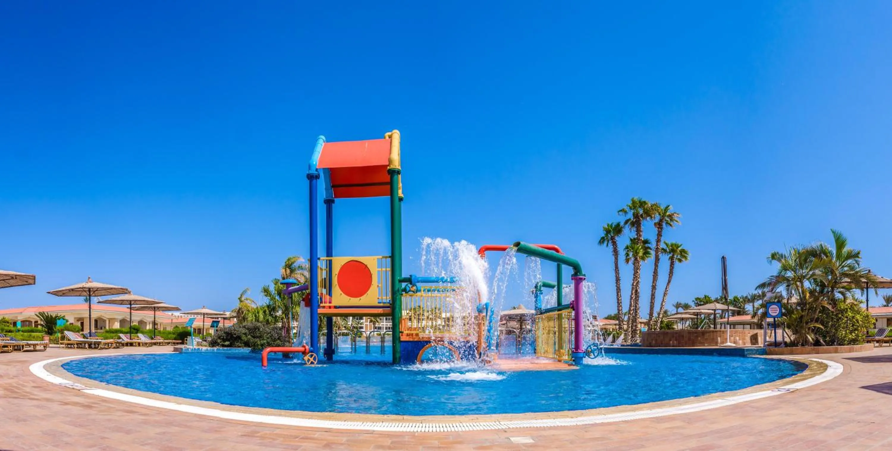 Swimming pool, Water Park in Jolie Ville Golf & Resort