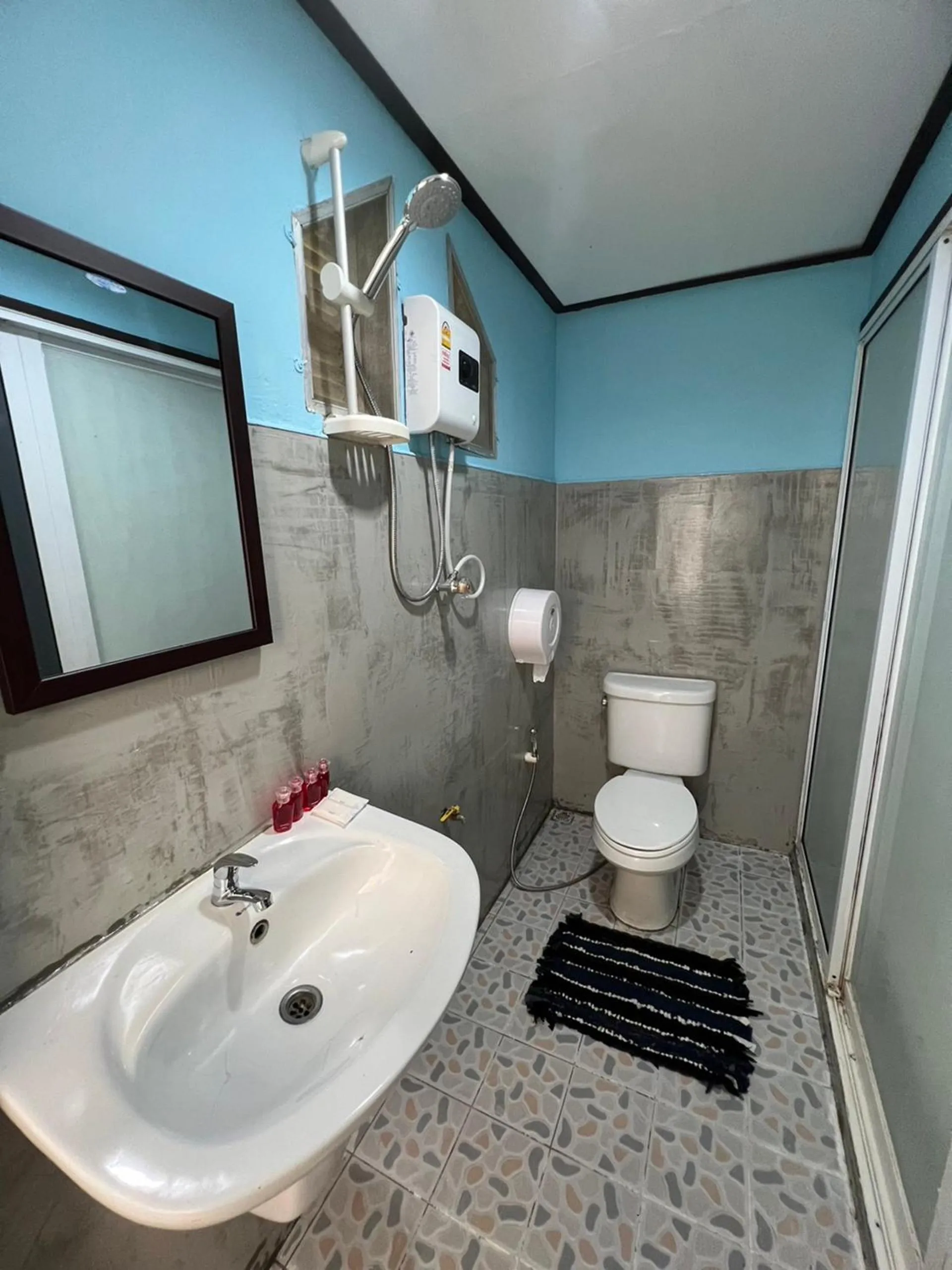 Toilet, Bathroom in Prawdao Resort