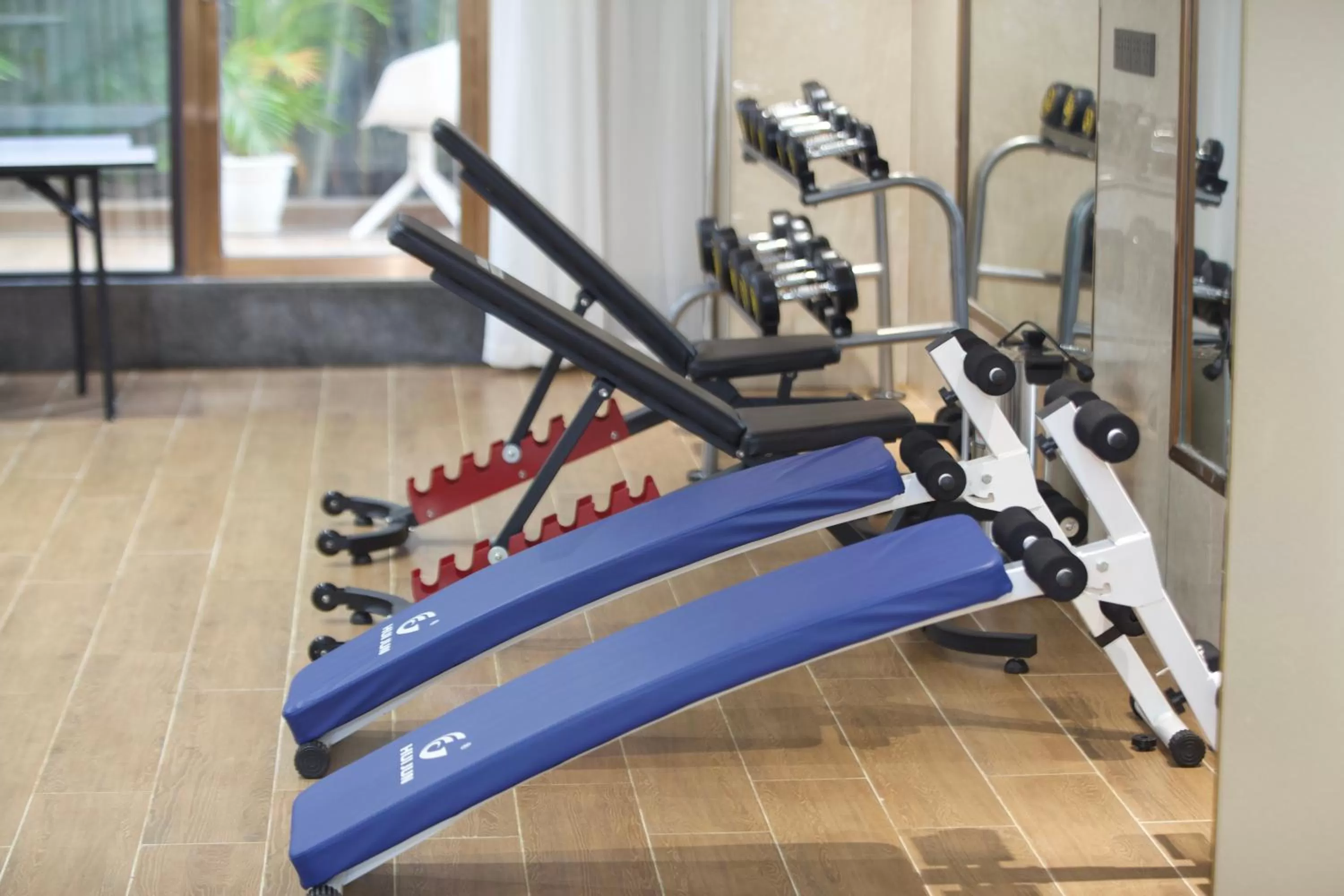 Fitness centre/facilities, Fitness Center/Facilities in Hôtel FAMILLE MONDIALE