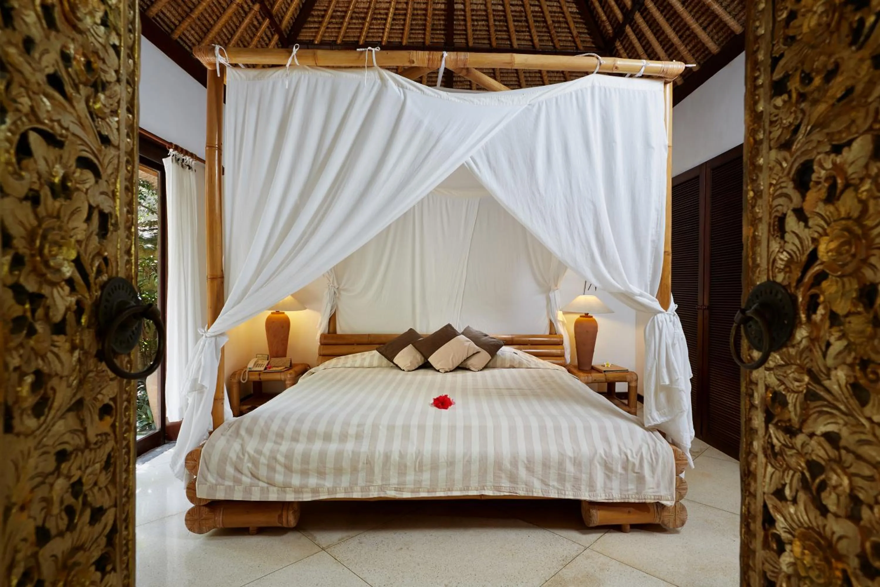 Bed in Visakha Sanur by Puri Signatures