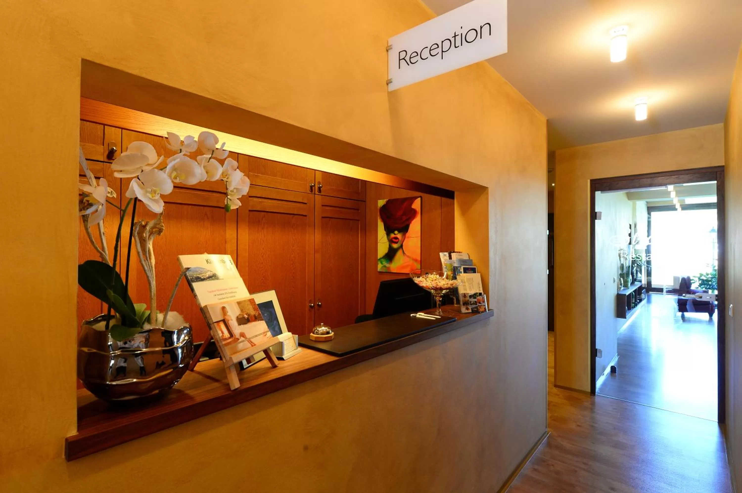 Lobby or reception in Hotel Straubs Schöne Aussicht