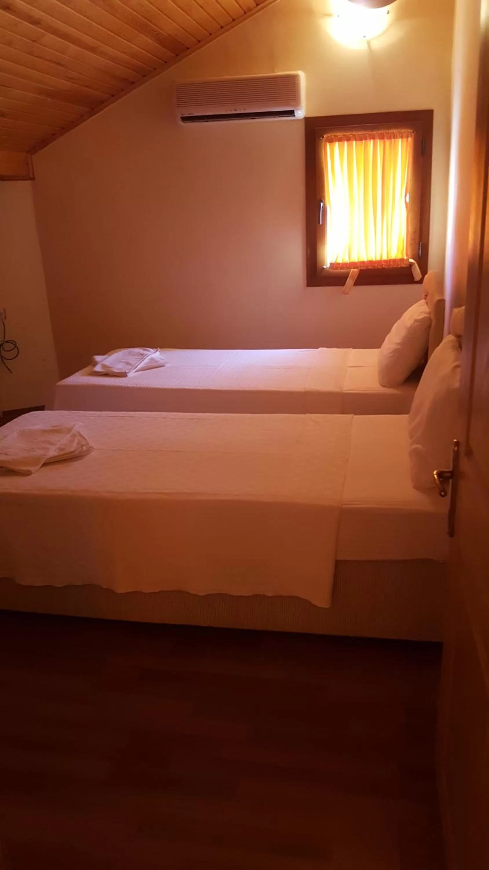 Bed in Sunset Apart Otel