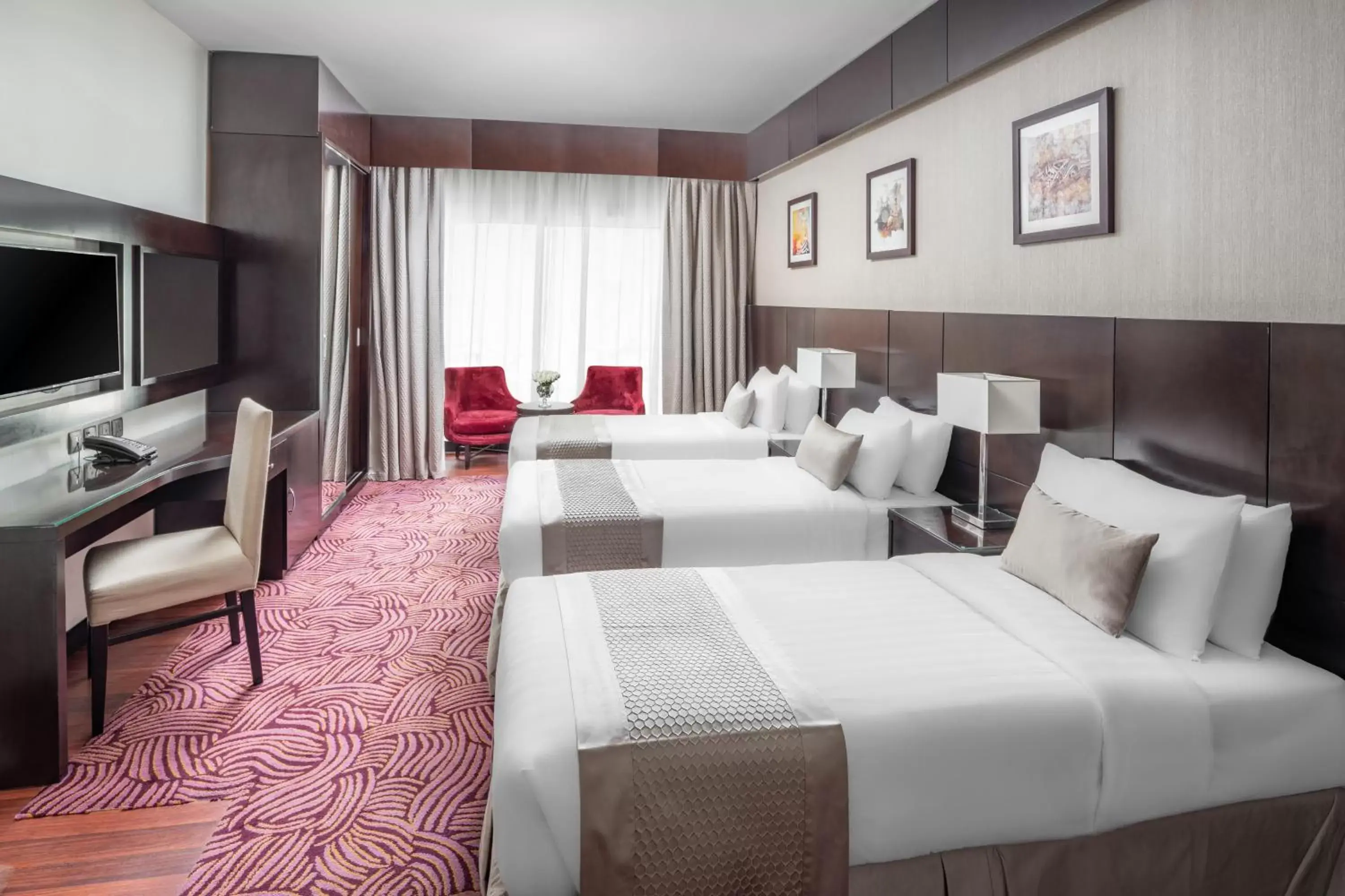 Classic Triple Room in Taiba Front Hotel Classic Triple Room in Taiba Front Hotel