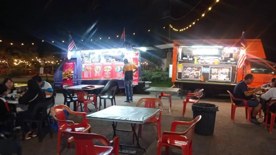 Hotel Zamburger Second Link