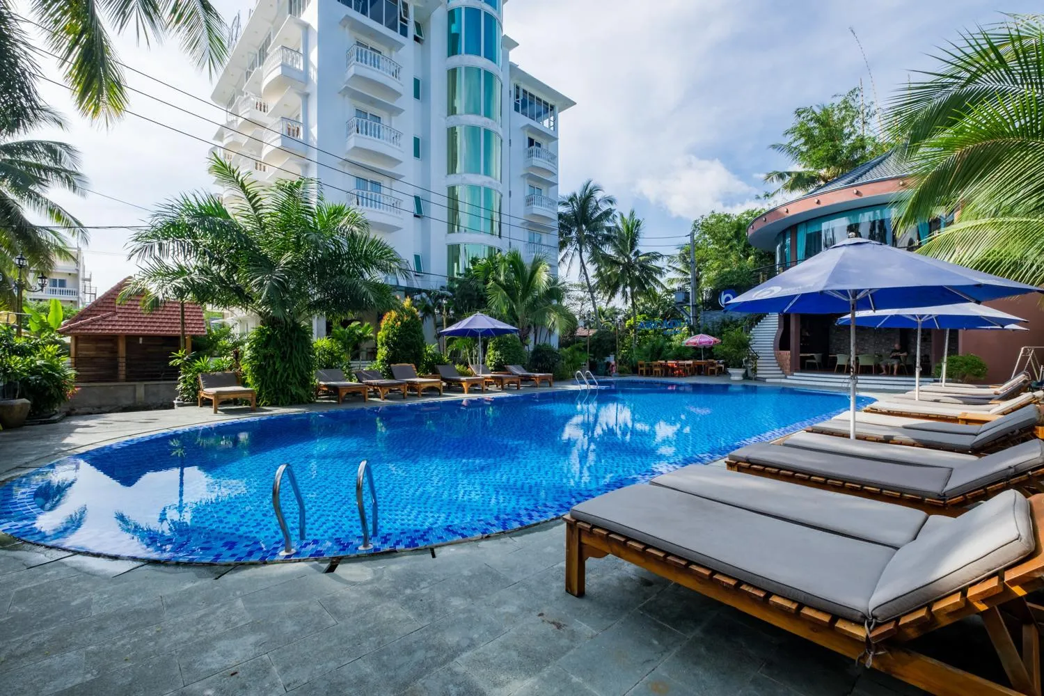 Swimming pool in Brenta Phu Quoc Hotel