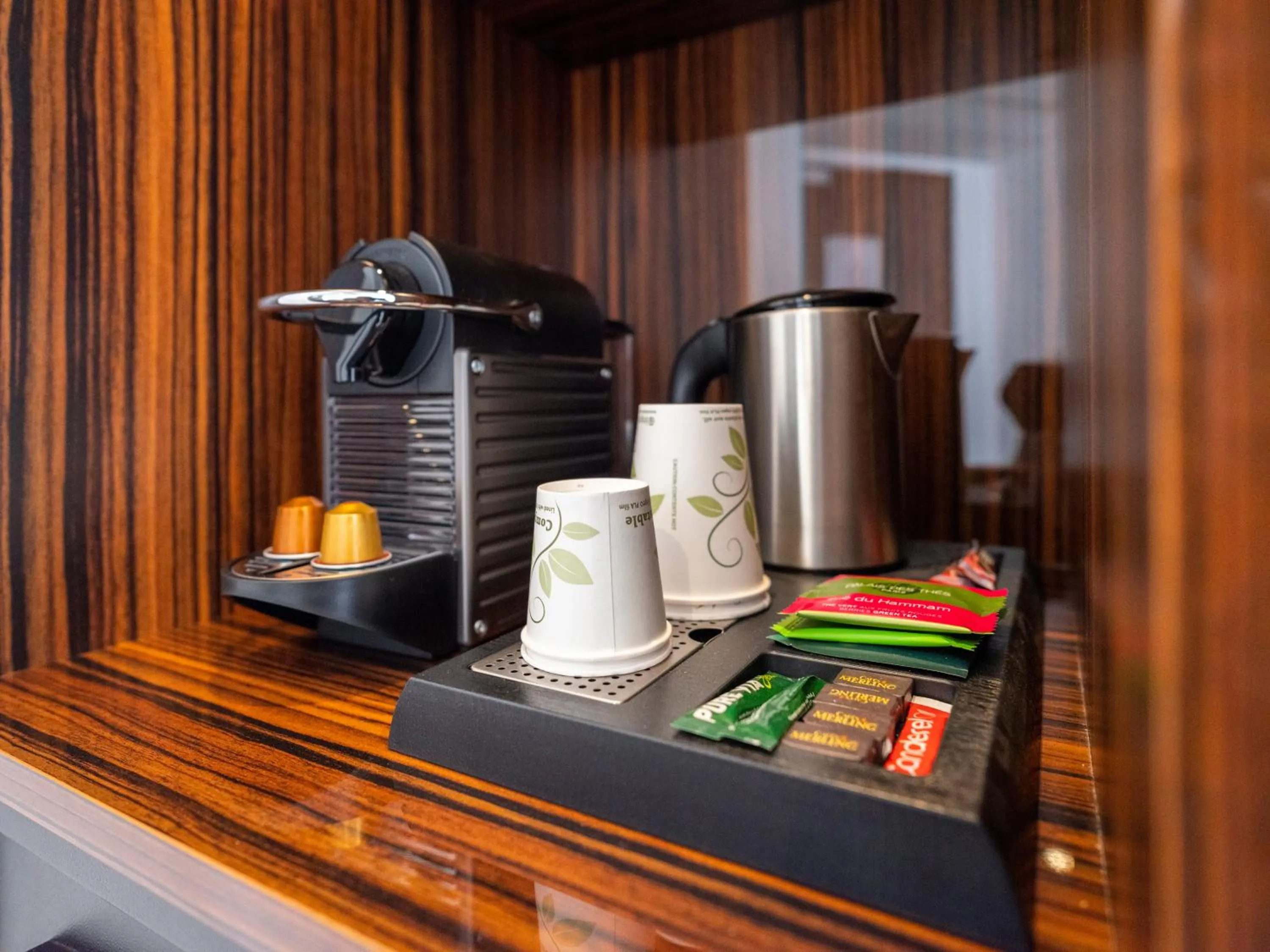 Coffee/tea facilities in Westotel Le Pouliguen