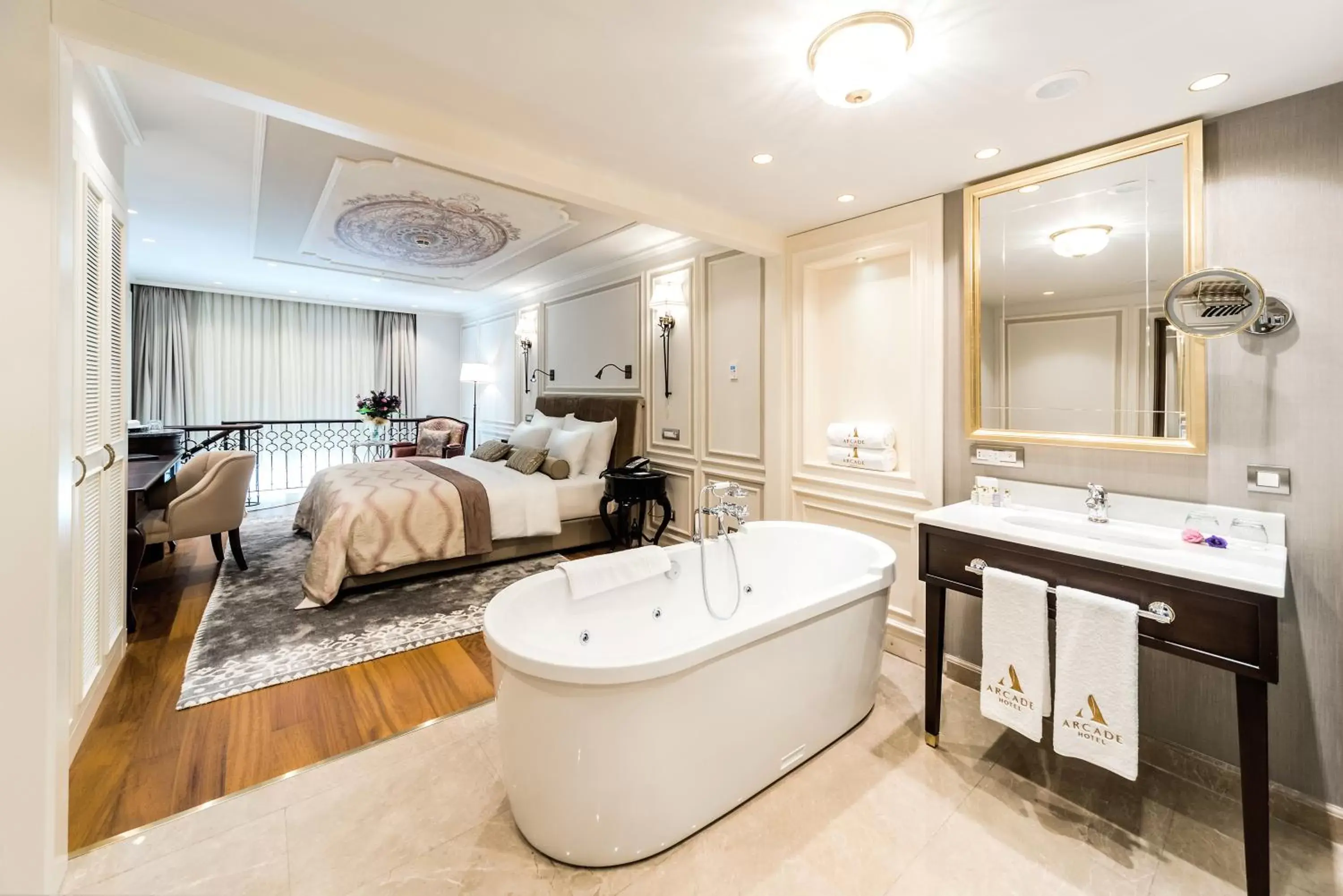 Duplex Comfort Suite in Arcade Hotel & SPA Nisantasi Duplex Comfort Suite in Arcade Hotel & SPA Nisantasi