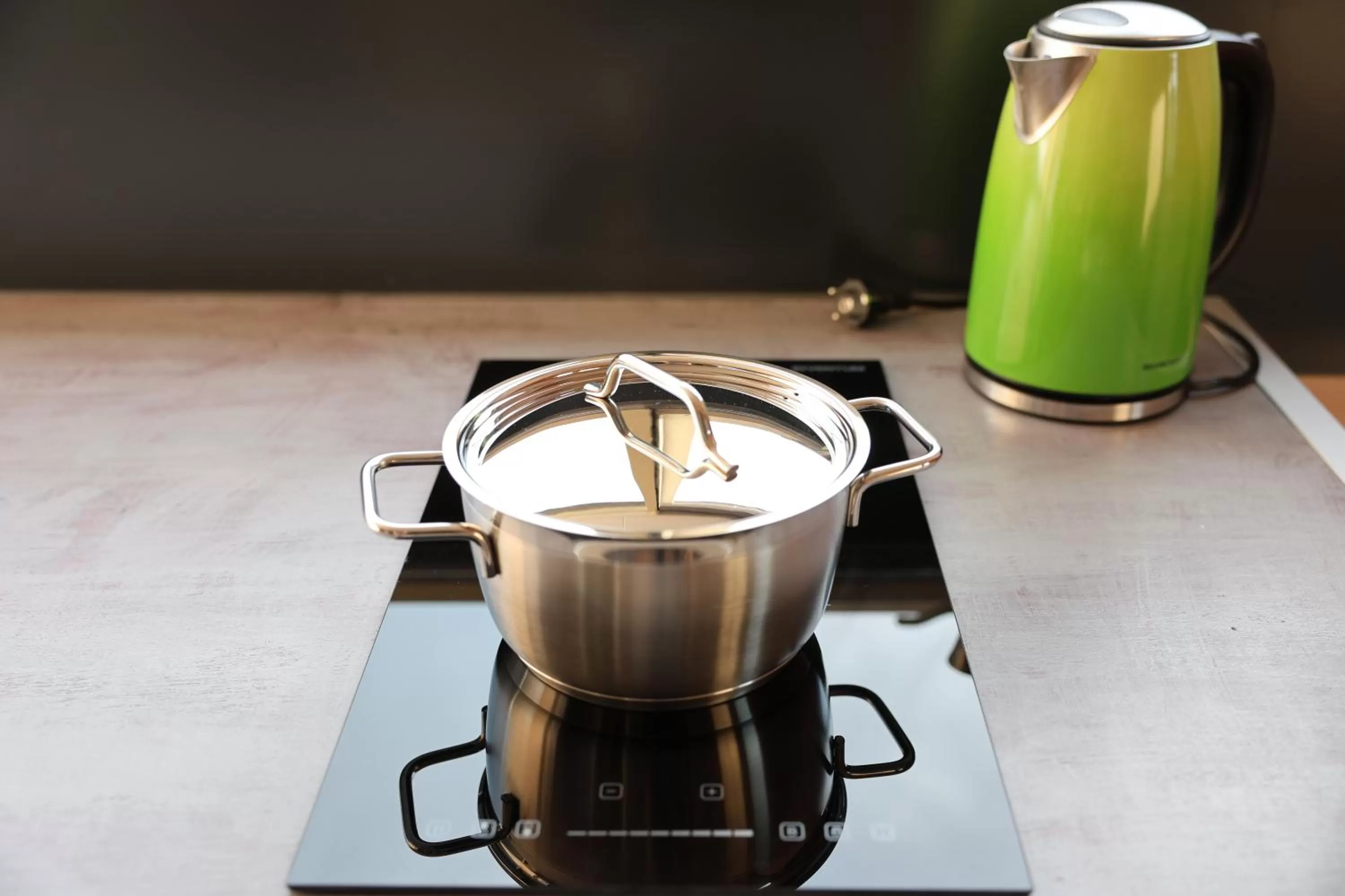 Kitchen or kitchenette in B & B Marrum Hotel Marrum