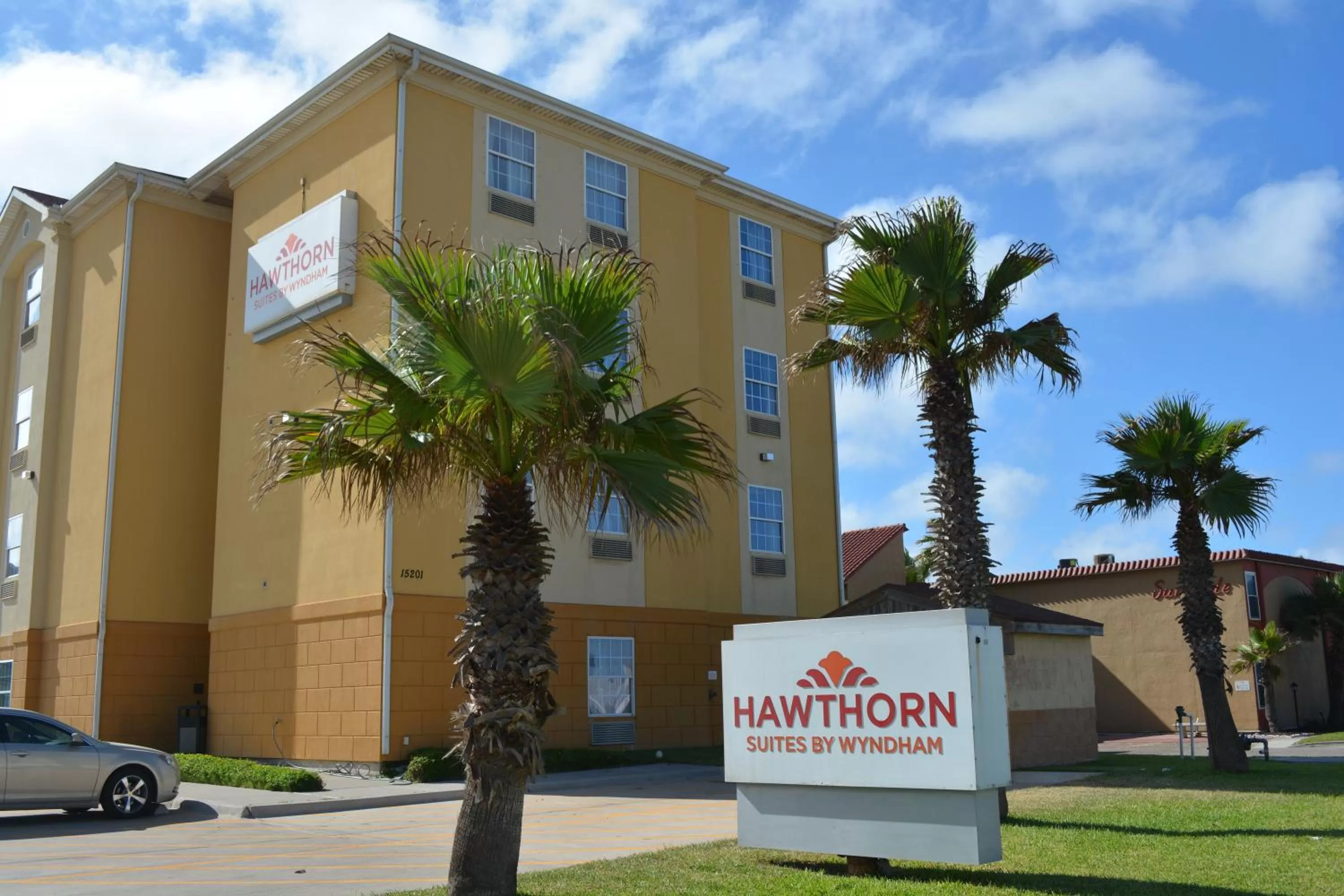 Property building in Hawthorn Extended Stay by Wyndham Corpus Christi Padre Isle