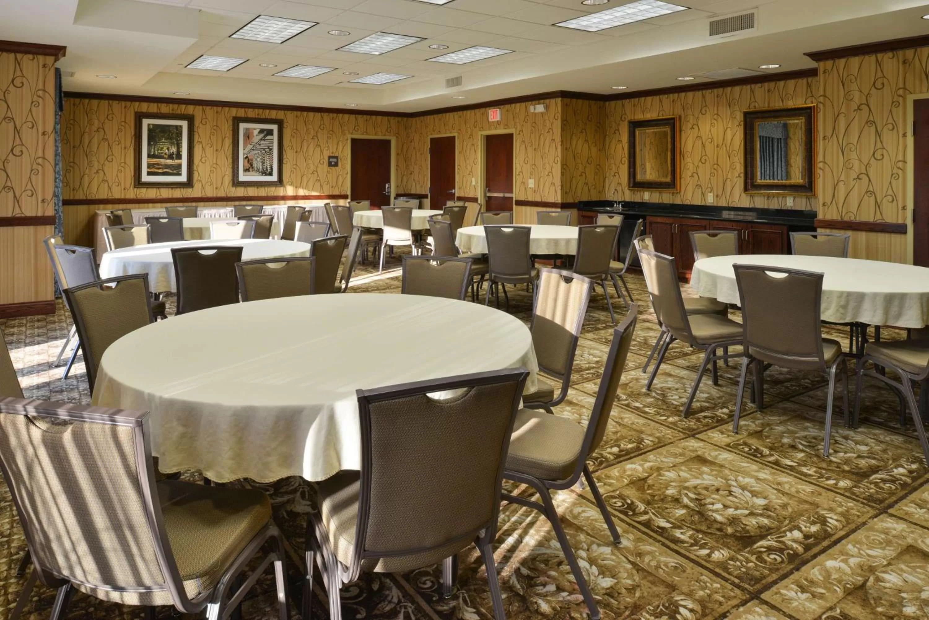 Meeting/conference room in Hampton Inn & Suites Fruitland