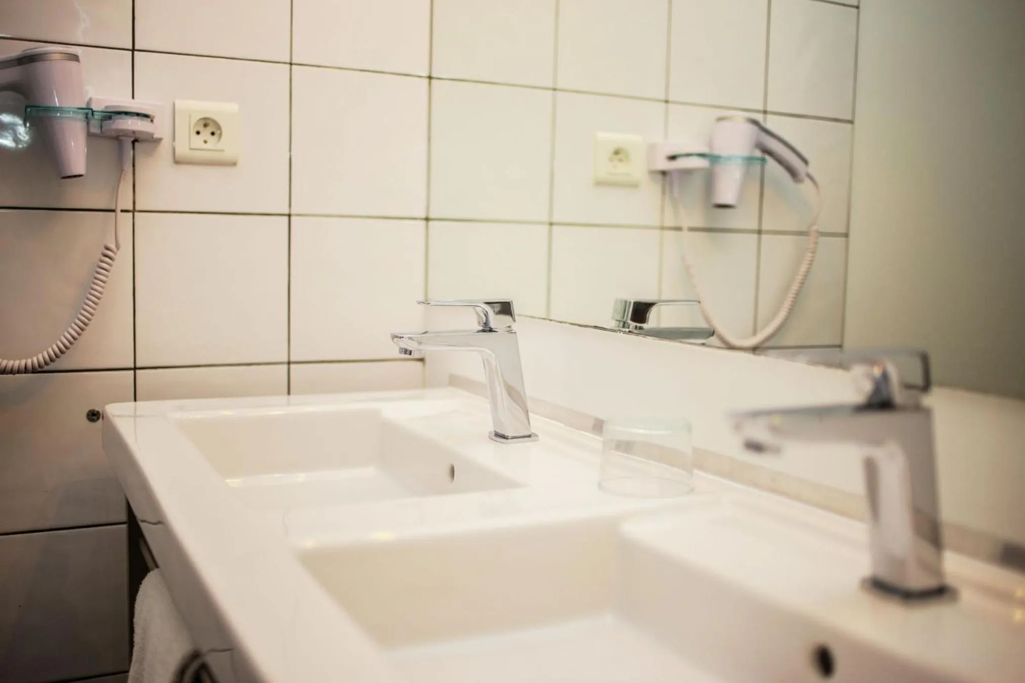 Bathroom in Sporting House Hôtel