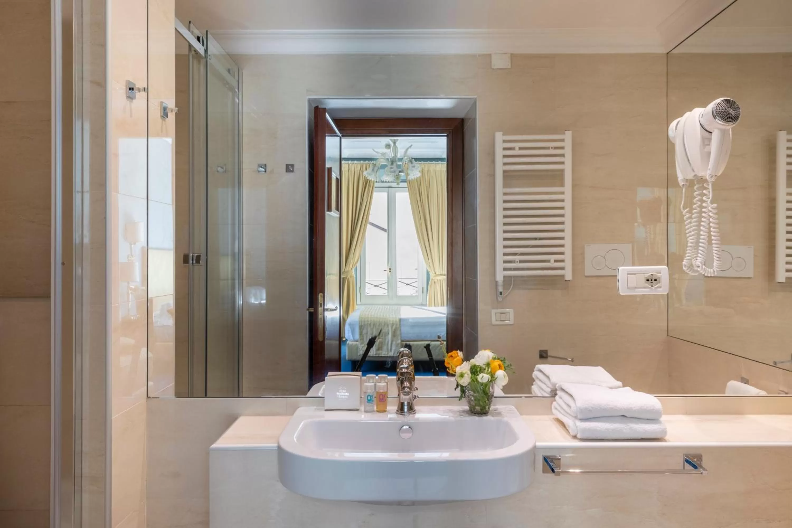 Bathroom in Hotel Scalinata Di Spagna