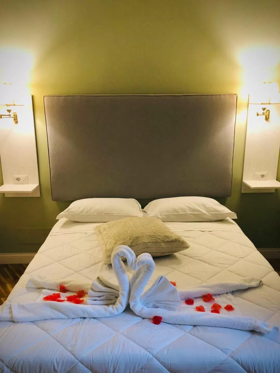 Bed in Alcaprì Suite Napoli Centro