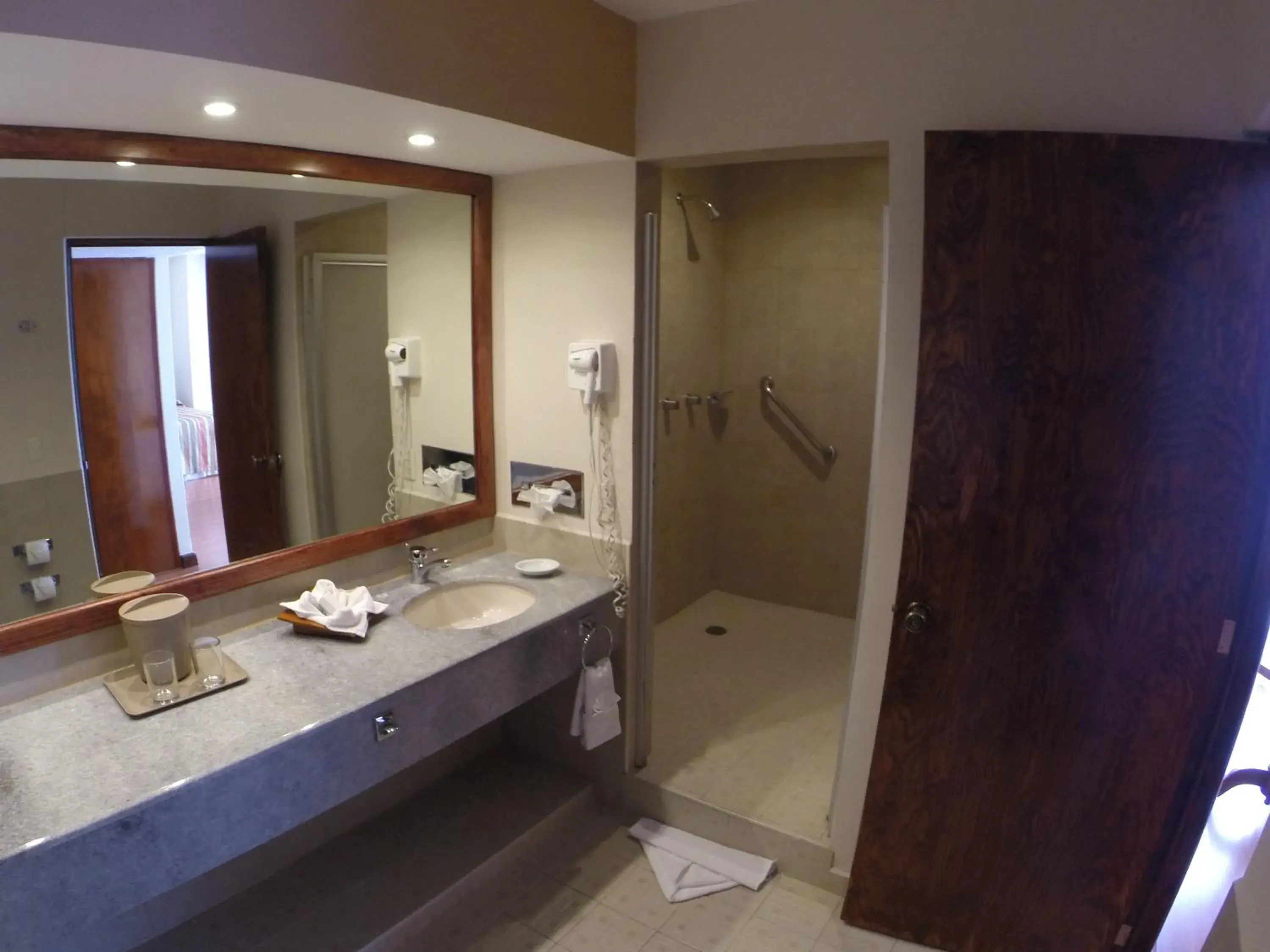 Double Room with Two Double Beds in Plaza Uruapan Hotel Double Room with Two Double Beds in Plaza Uruapan Hotel