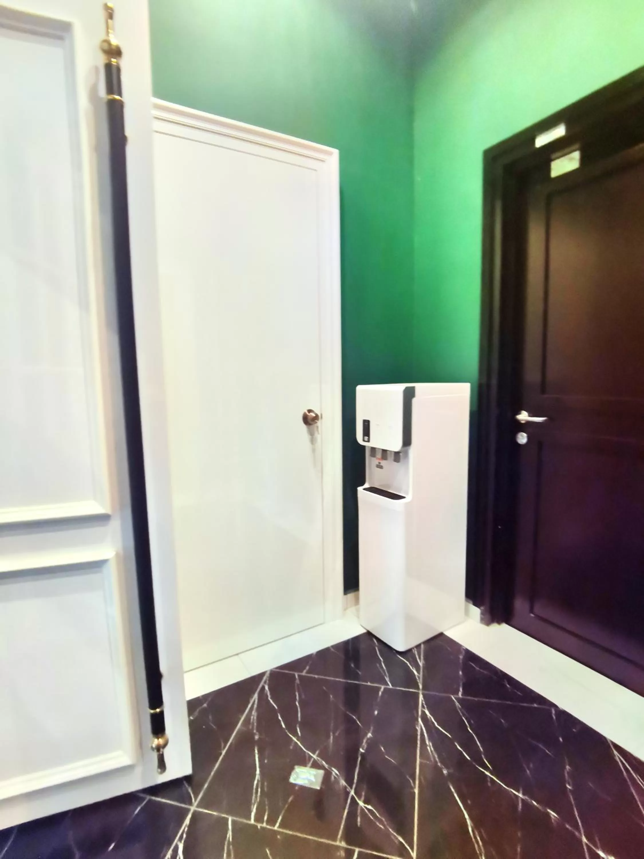 1 Day Car Hotel - BG Perdana