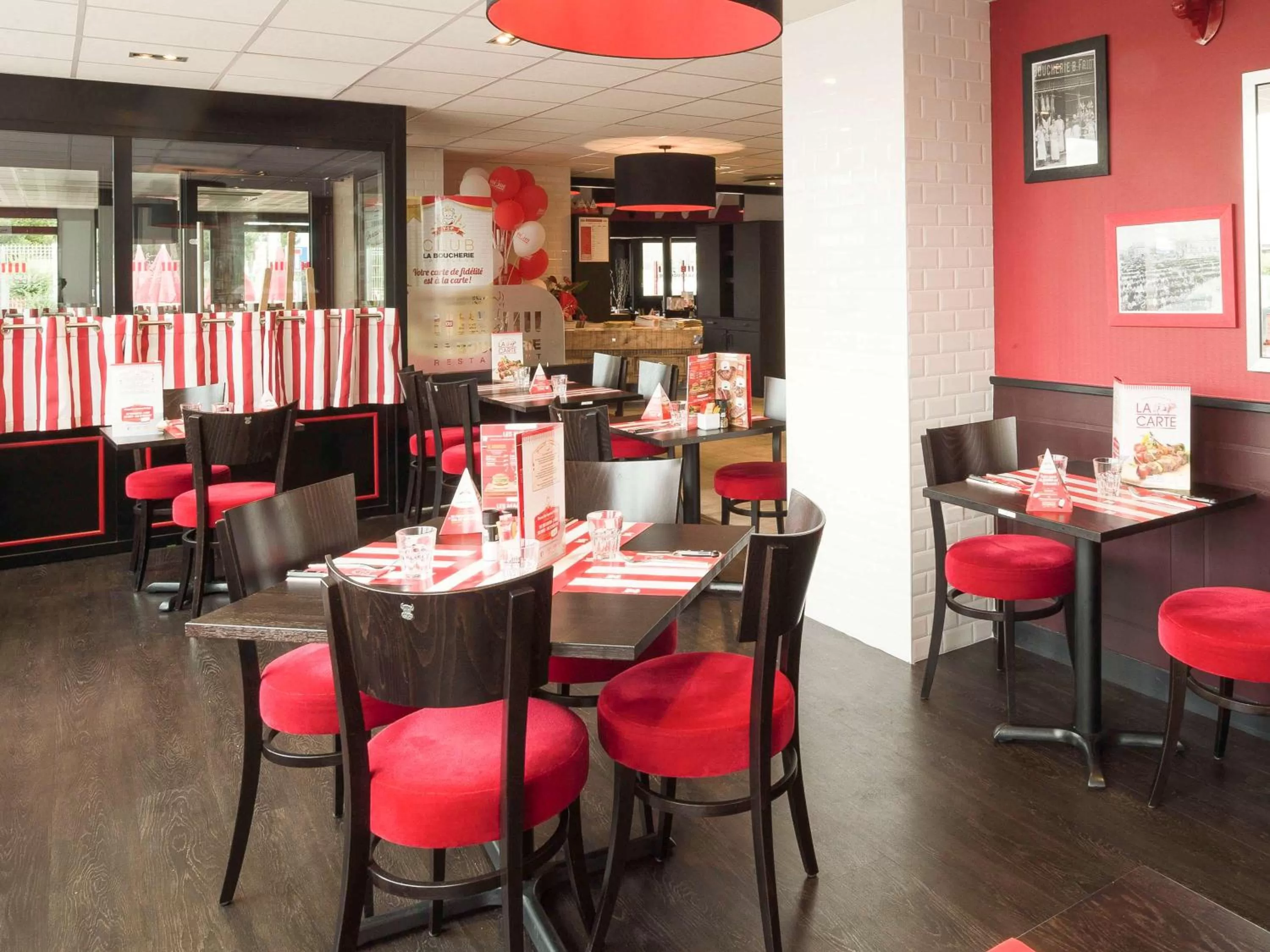 Restaurant/places to eat in Hotel ibis Narbonne