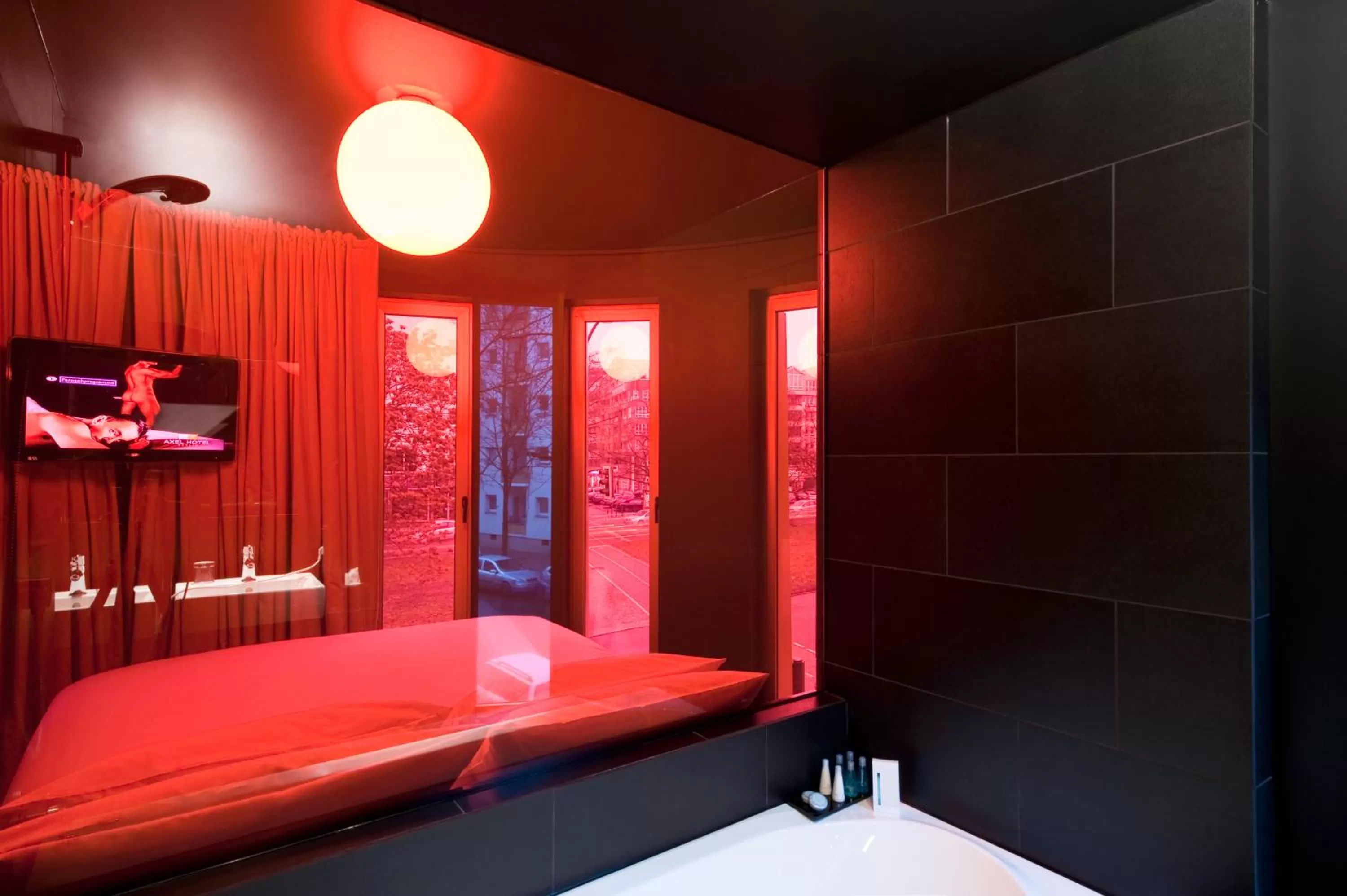 Bathroom, Bed in Axel Hotel Berlin - Adults Only