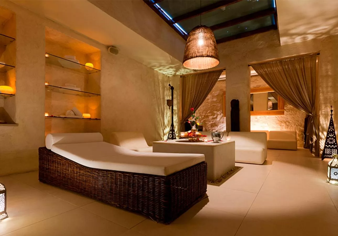 Massage in EME Catedral Mercer Hotel