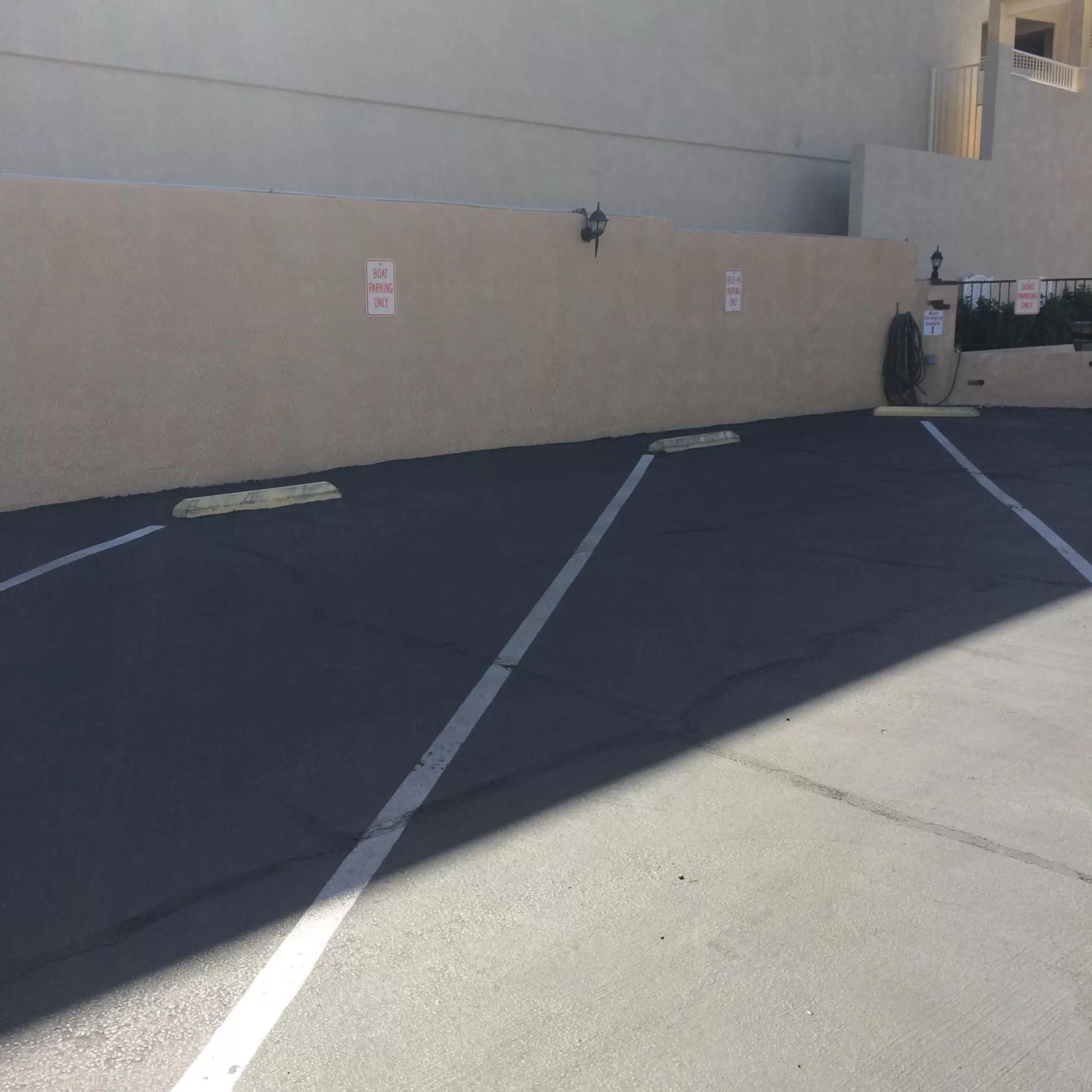 Property logo or sign in Windsor Inn Lake Havasu City