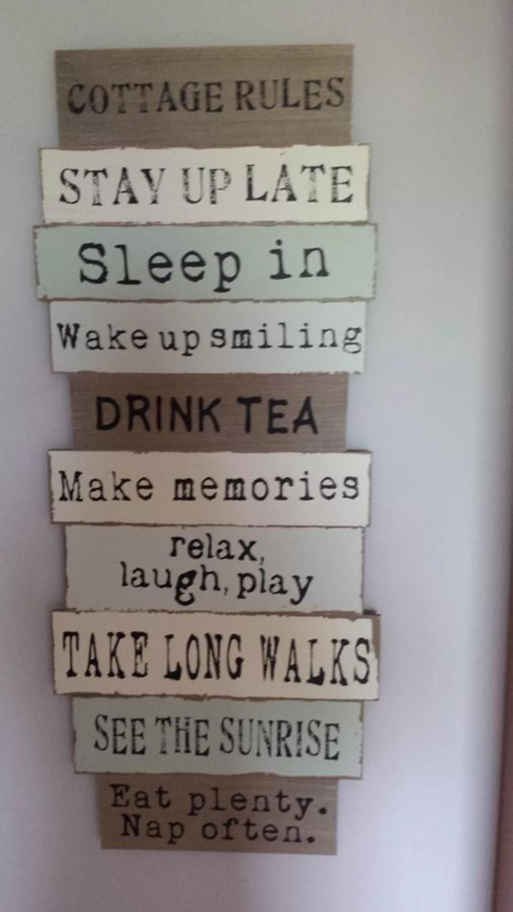 Logo/Certificate/Sign in The Railway Inn Westerfield