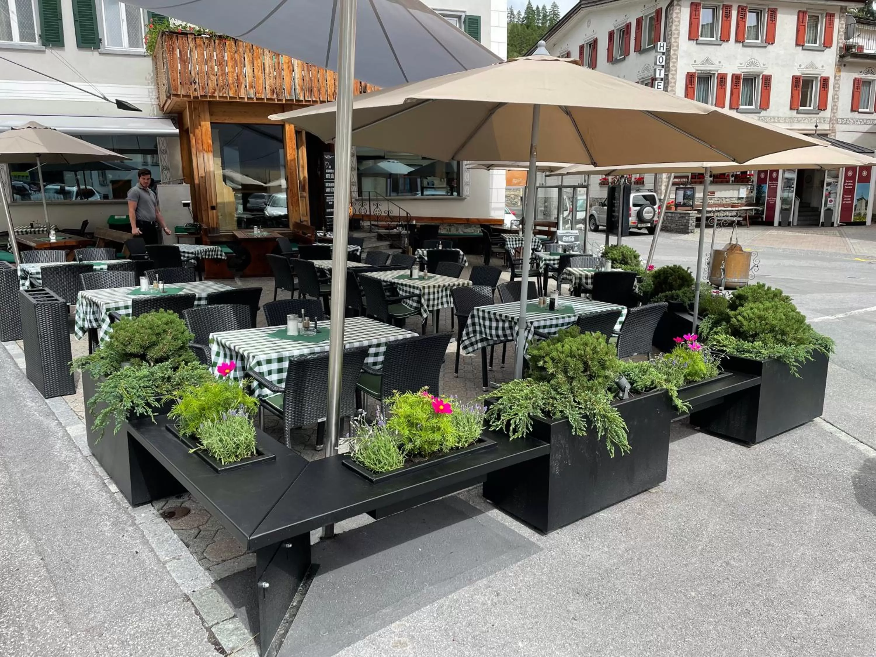 Property building in Hotel Spöl Restaurant