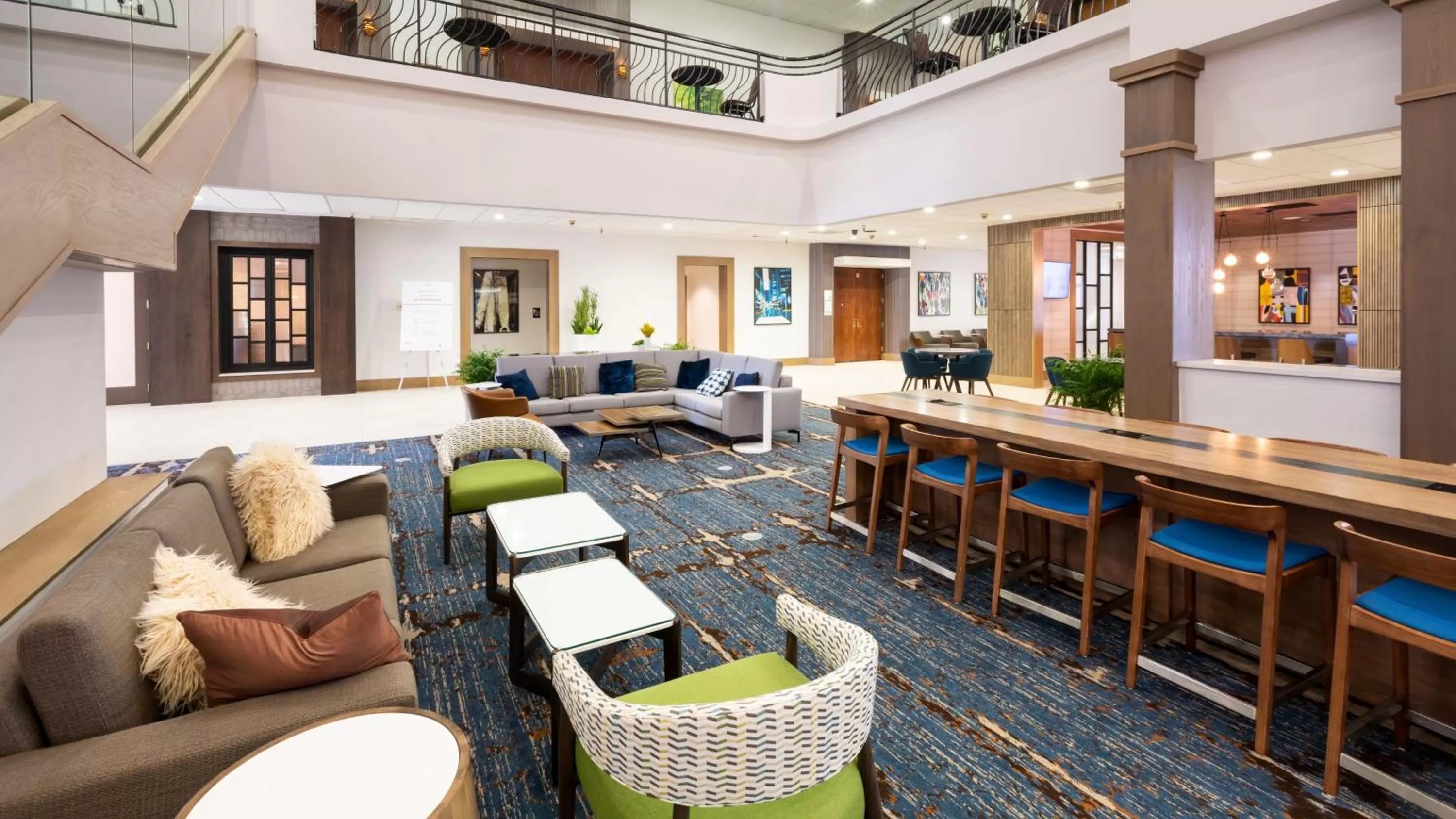 Lobby or reception in Holiday Inn San Jose-Silicon Valley by IHG