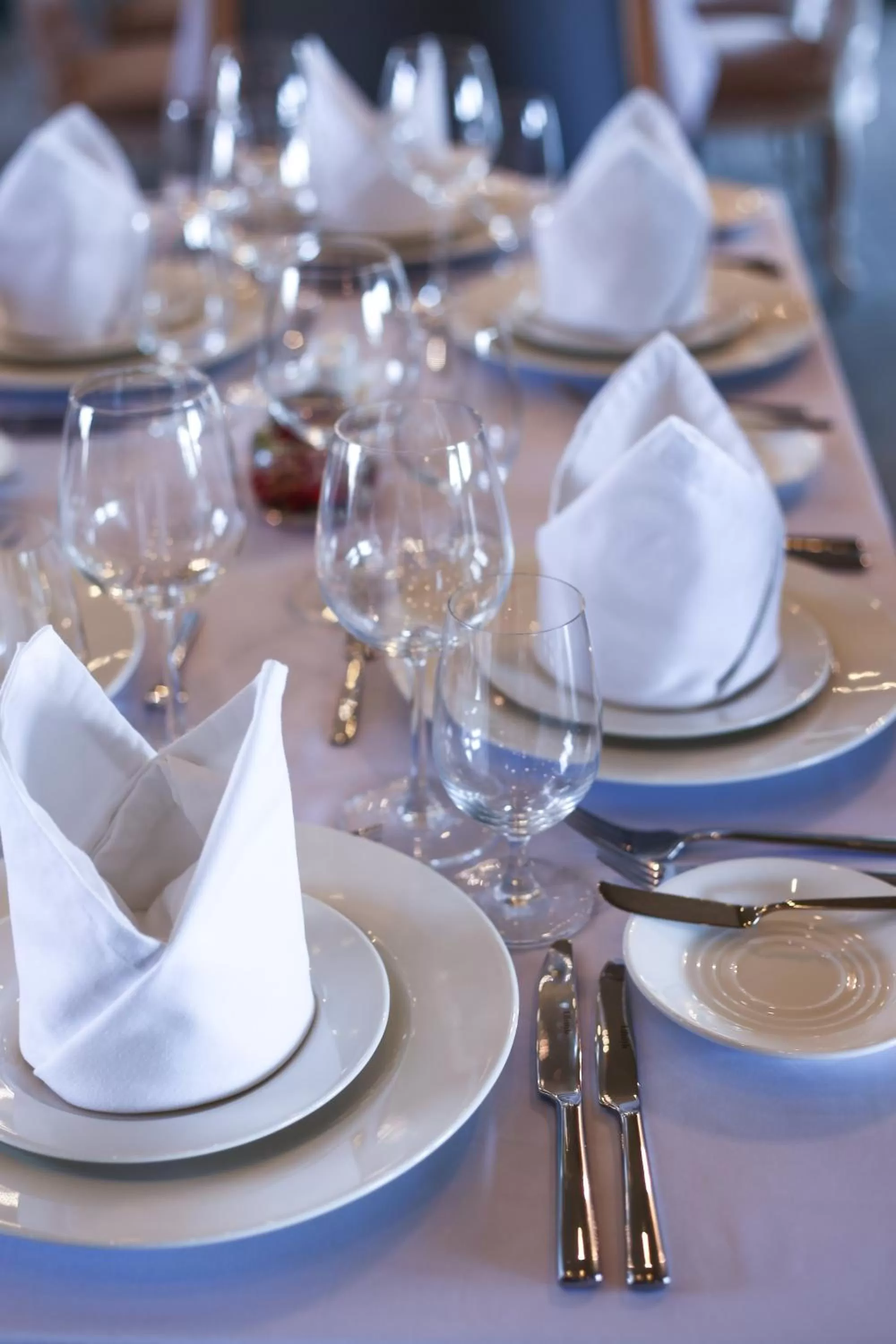 Restaurant/places to eat in Hotel Carlito Tagaytay