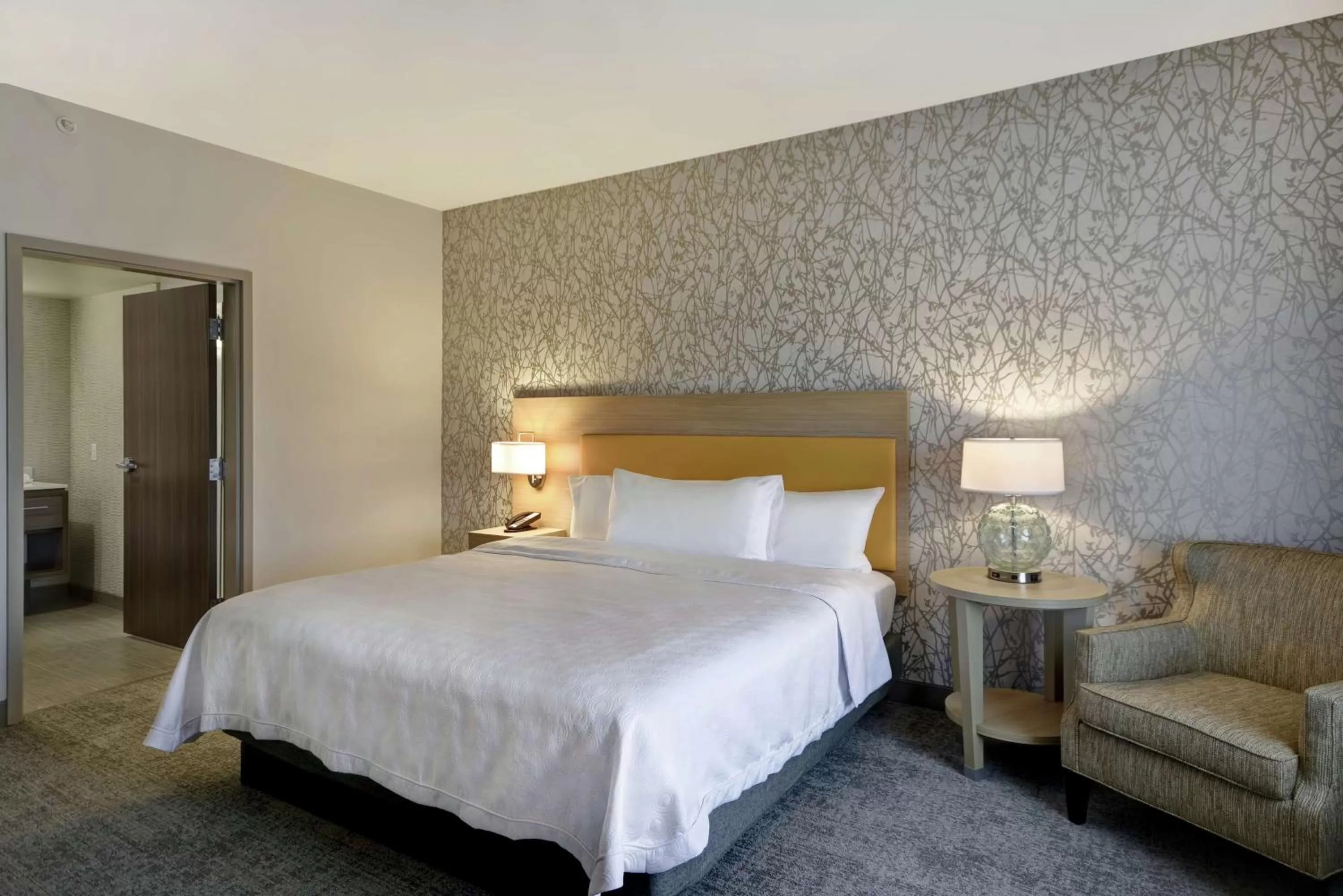 Photo of the whole room, Bed in Home2 Suites By Hilton Dayton South