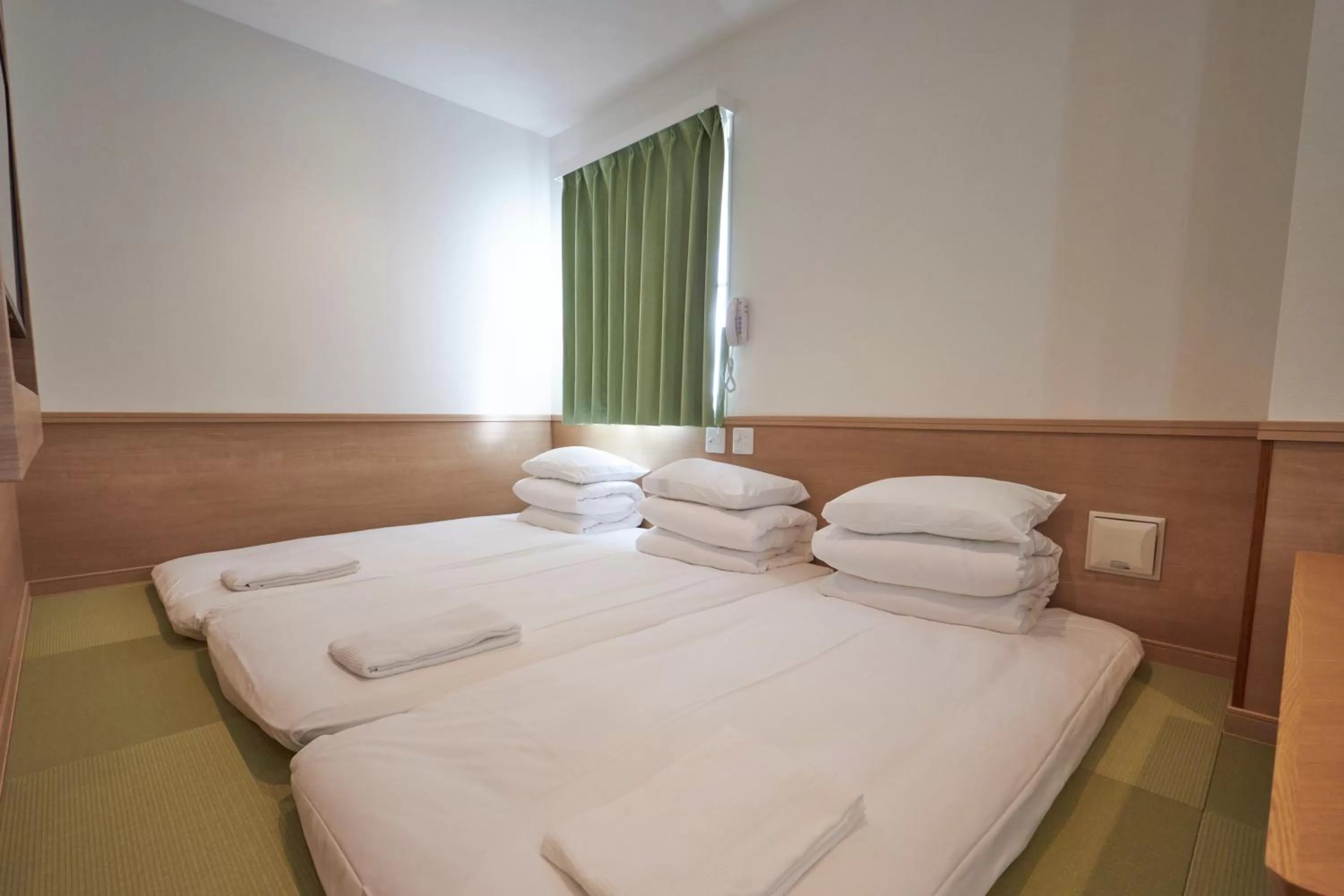 Photo of the whole room, Bed in 花築浅草和心ホテル