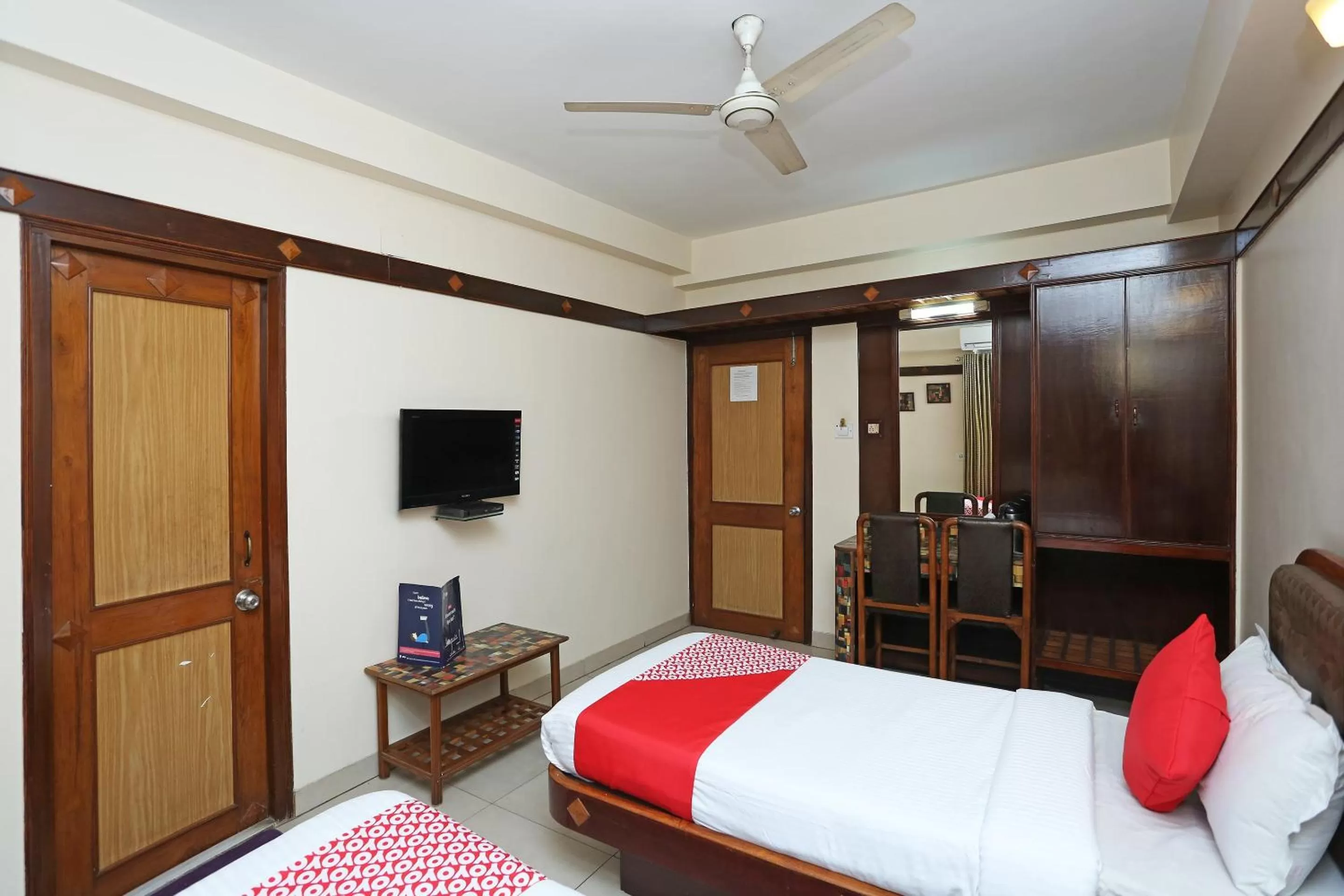 Bed in Hotel Amrit Regency