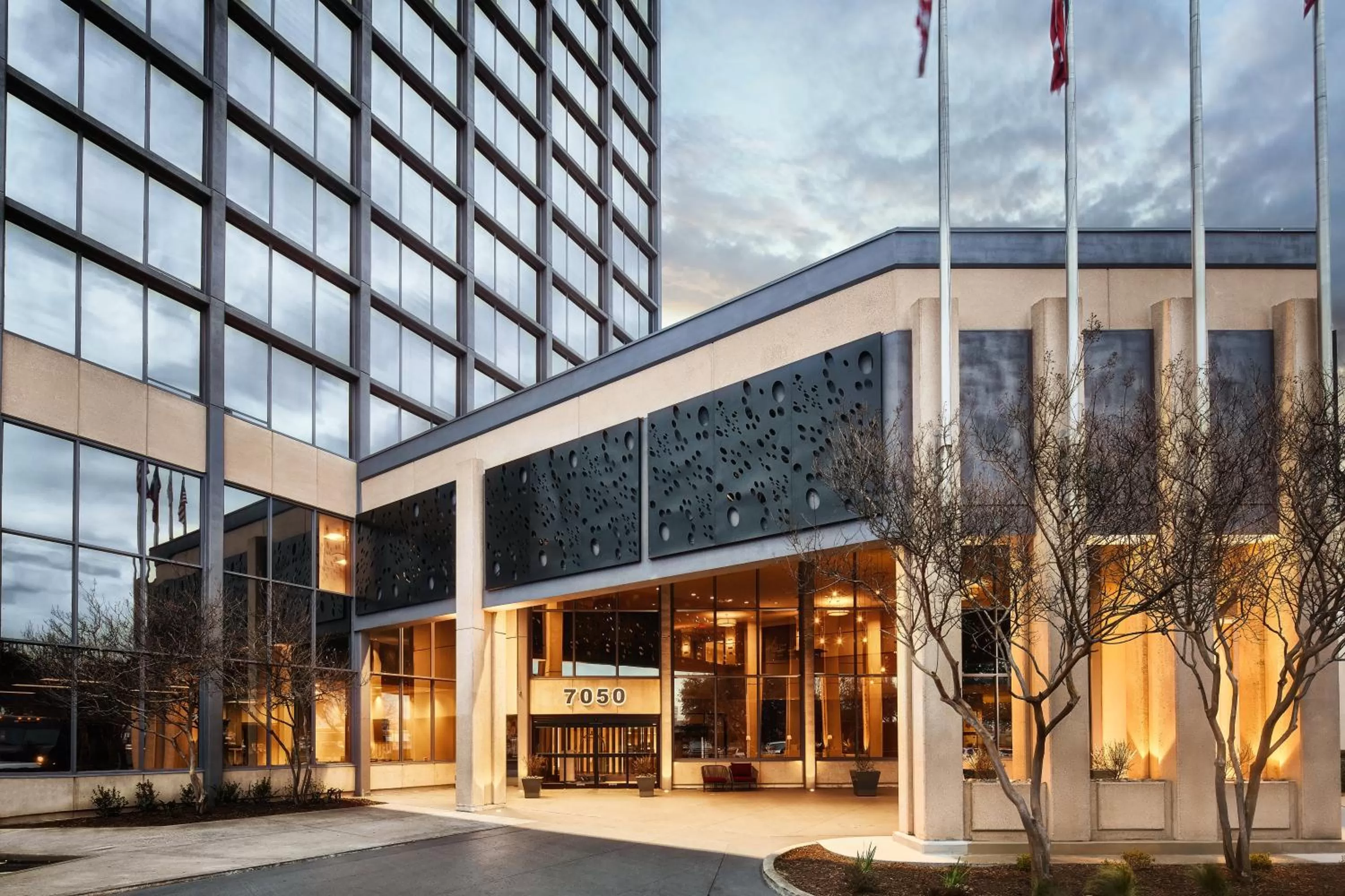 Property building in Crowne Plaza Dallas Market Ctr - Love Field, an IHG Hotel