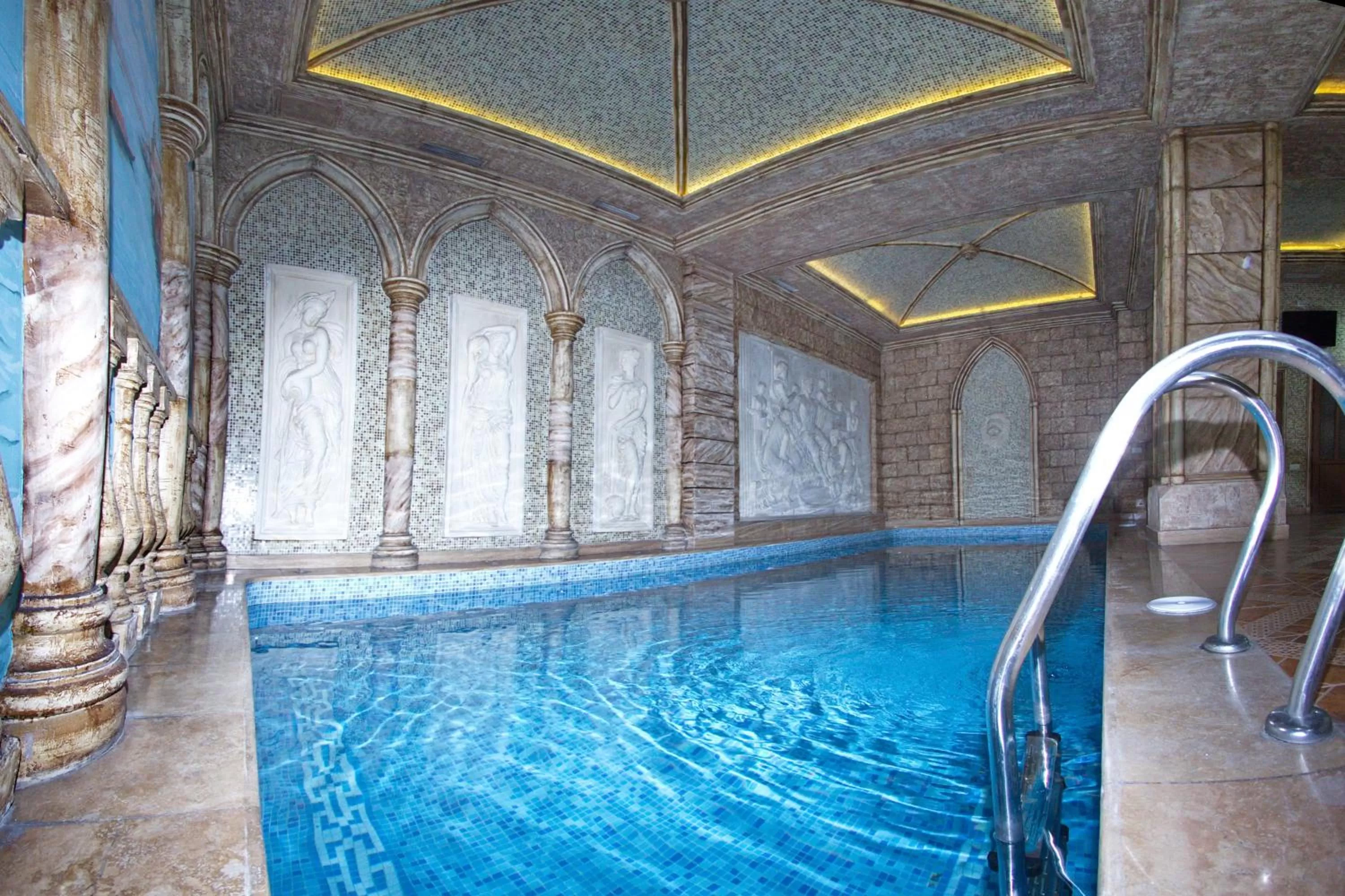 Sauna, Swimming Pool in Venezia Palazzo Hotel