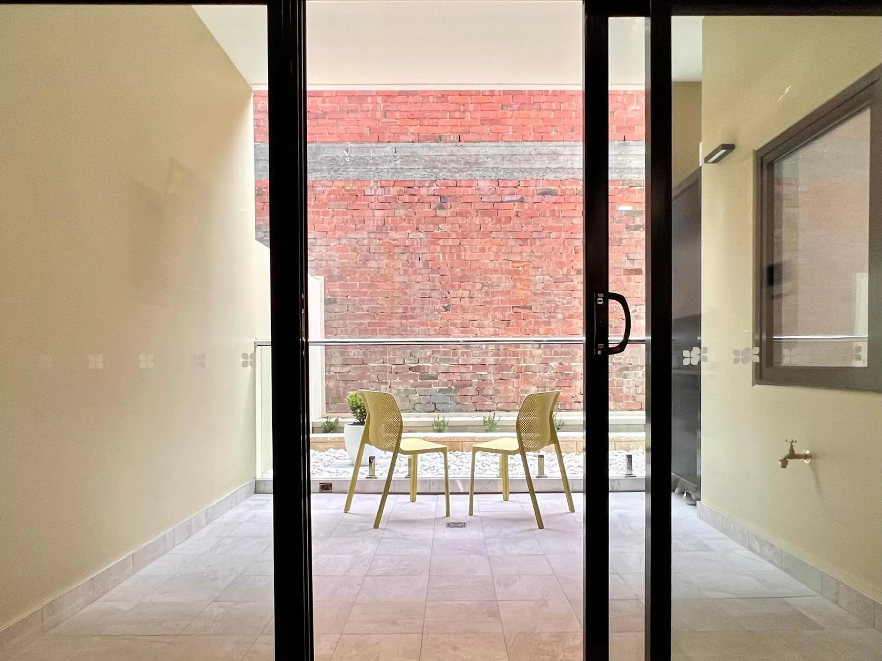 One-Bedroom Apartment in Sixty Six Boutique Apartments One-Bedroom Apartment in Sixty Six Boutique Apartments