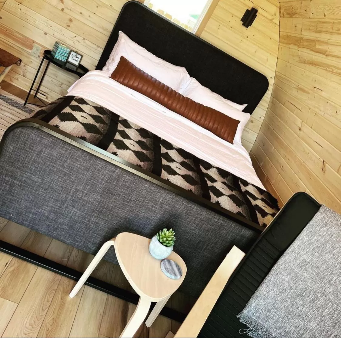 Photo of the whole room, Bed in The Bike Inn