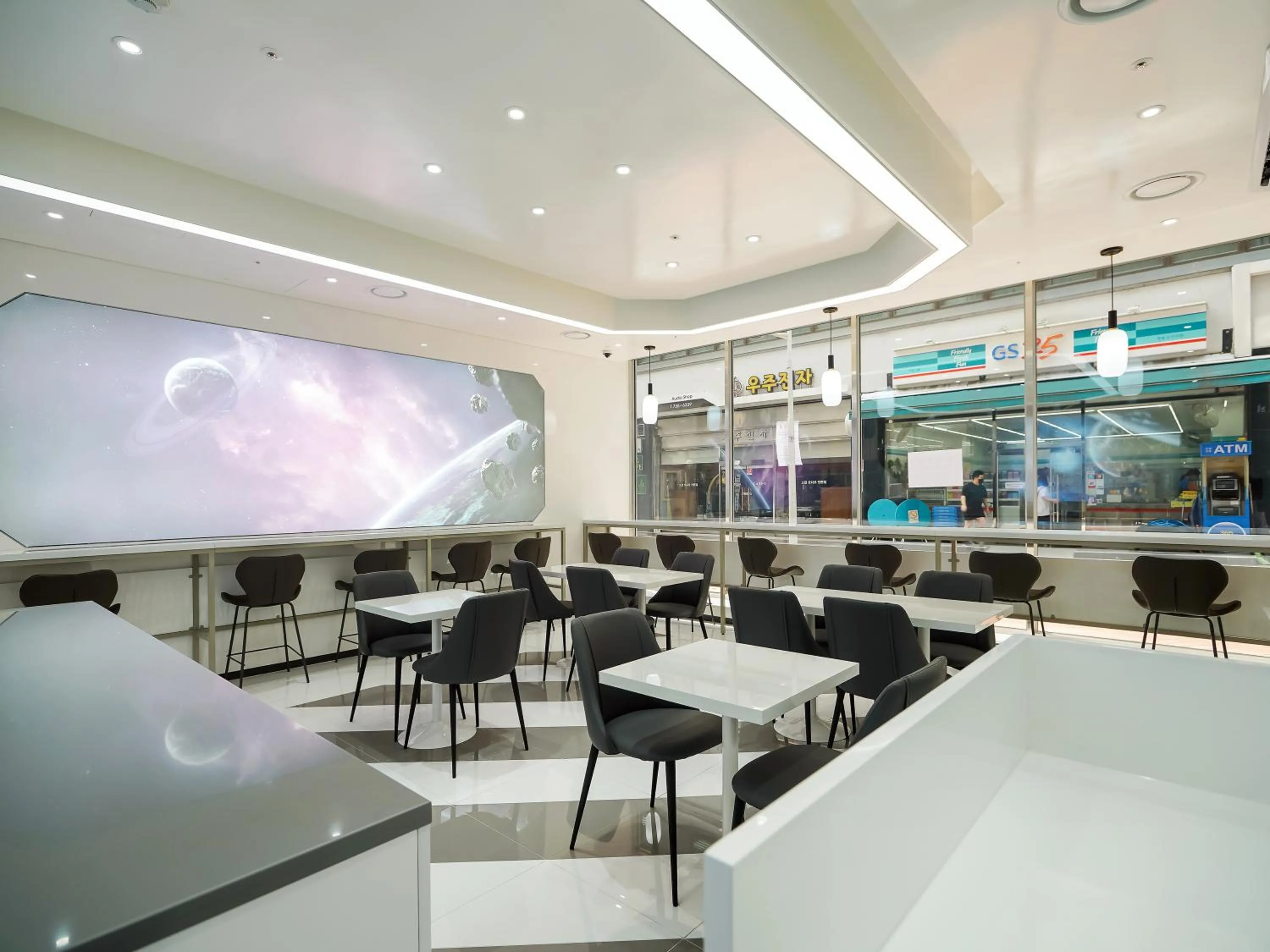 Restaurant/places to eat in Henn na Hotel Seoul Myeongdong