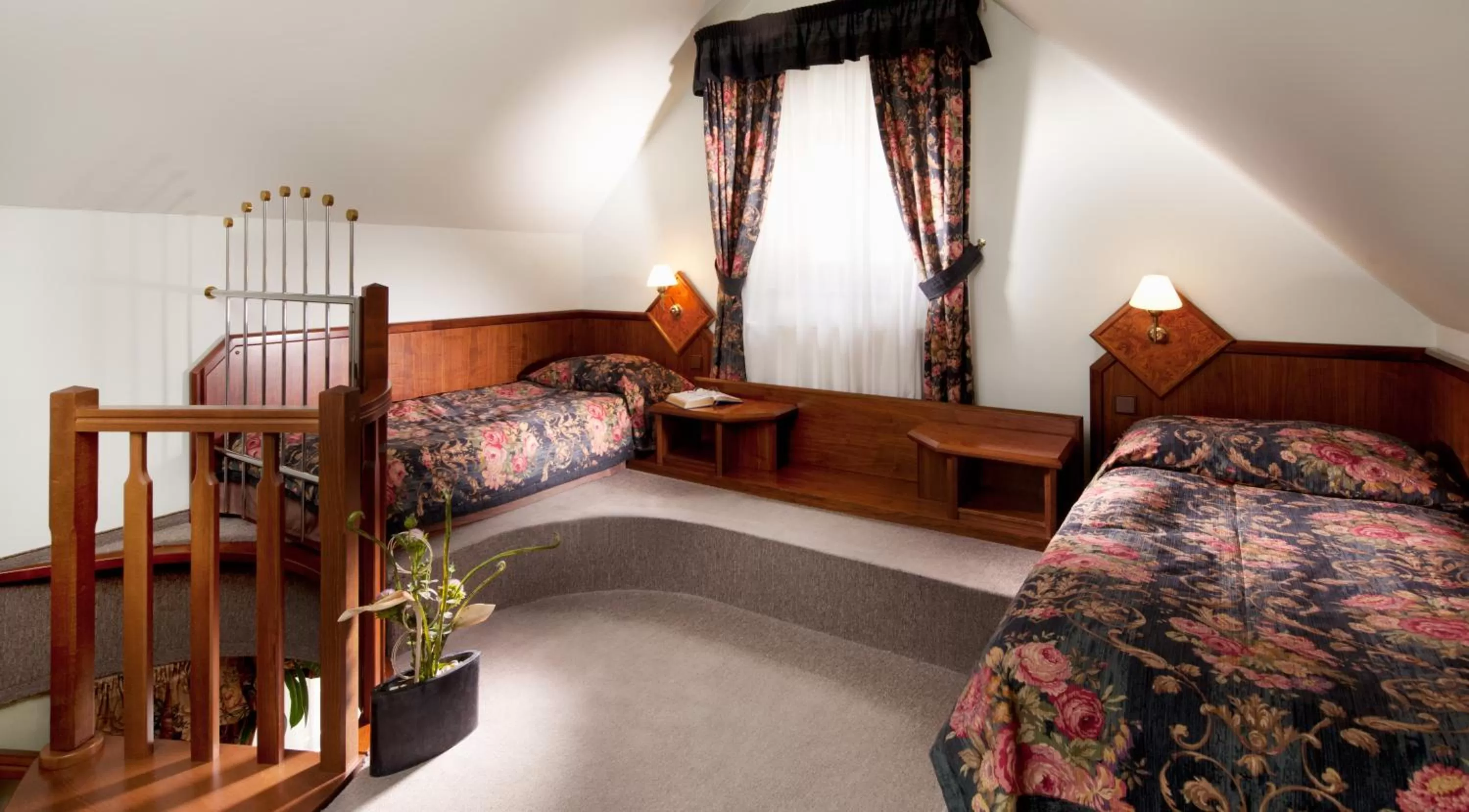 Bedroom, Bed in Hotel Concertino Zlatá Husa