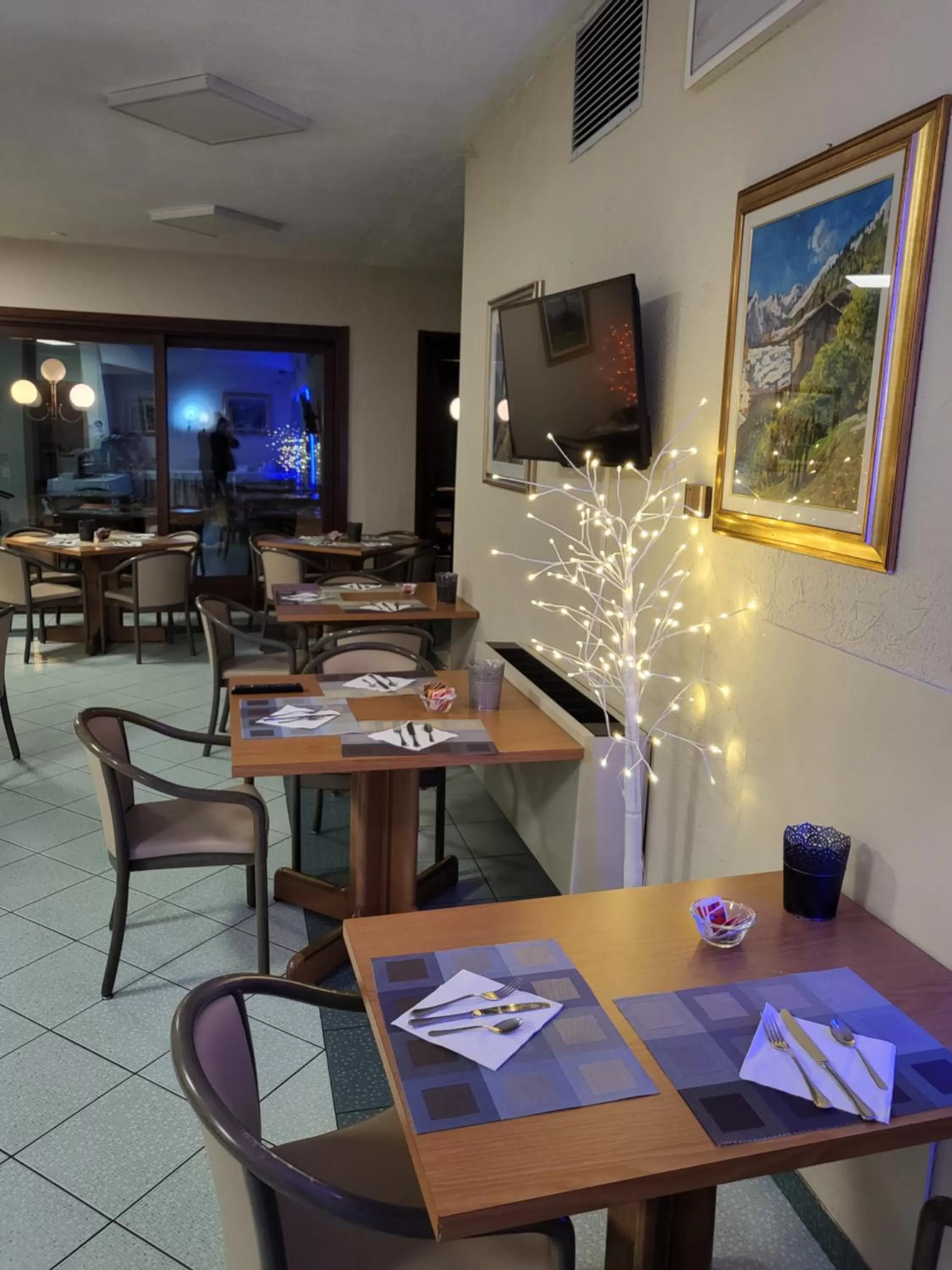 Breakfast in Hotel Miage