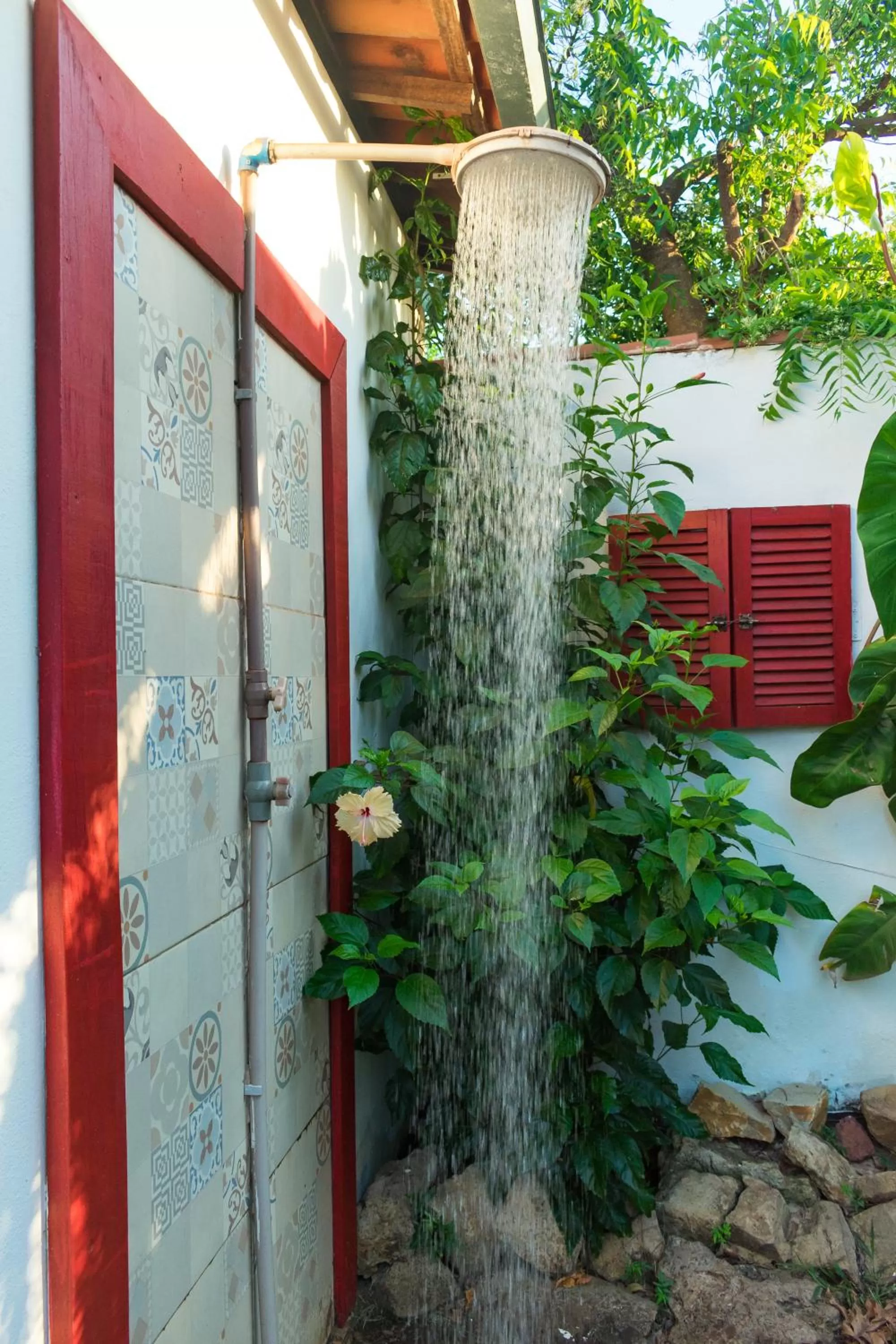 Property building, Bathroom in Pousada Casa Do Cocotier