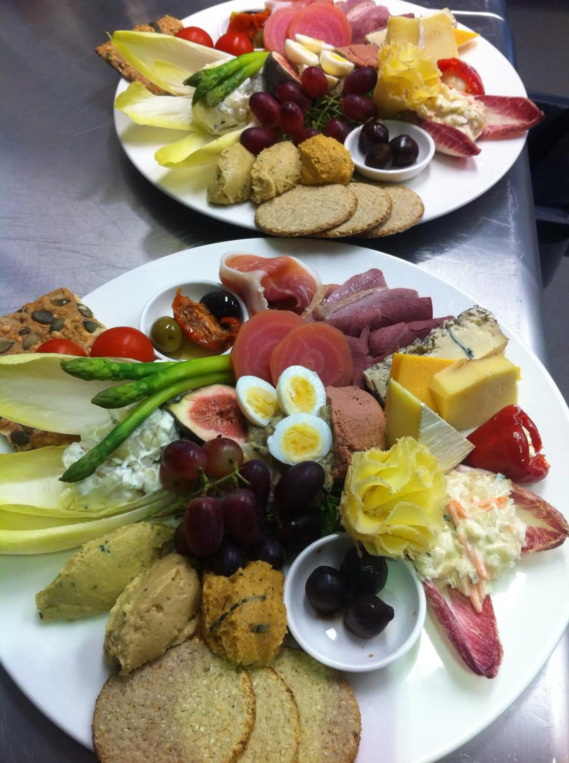 Restaurant/places to eat in Errichel House and Cottages