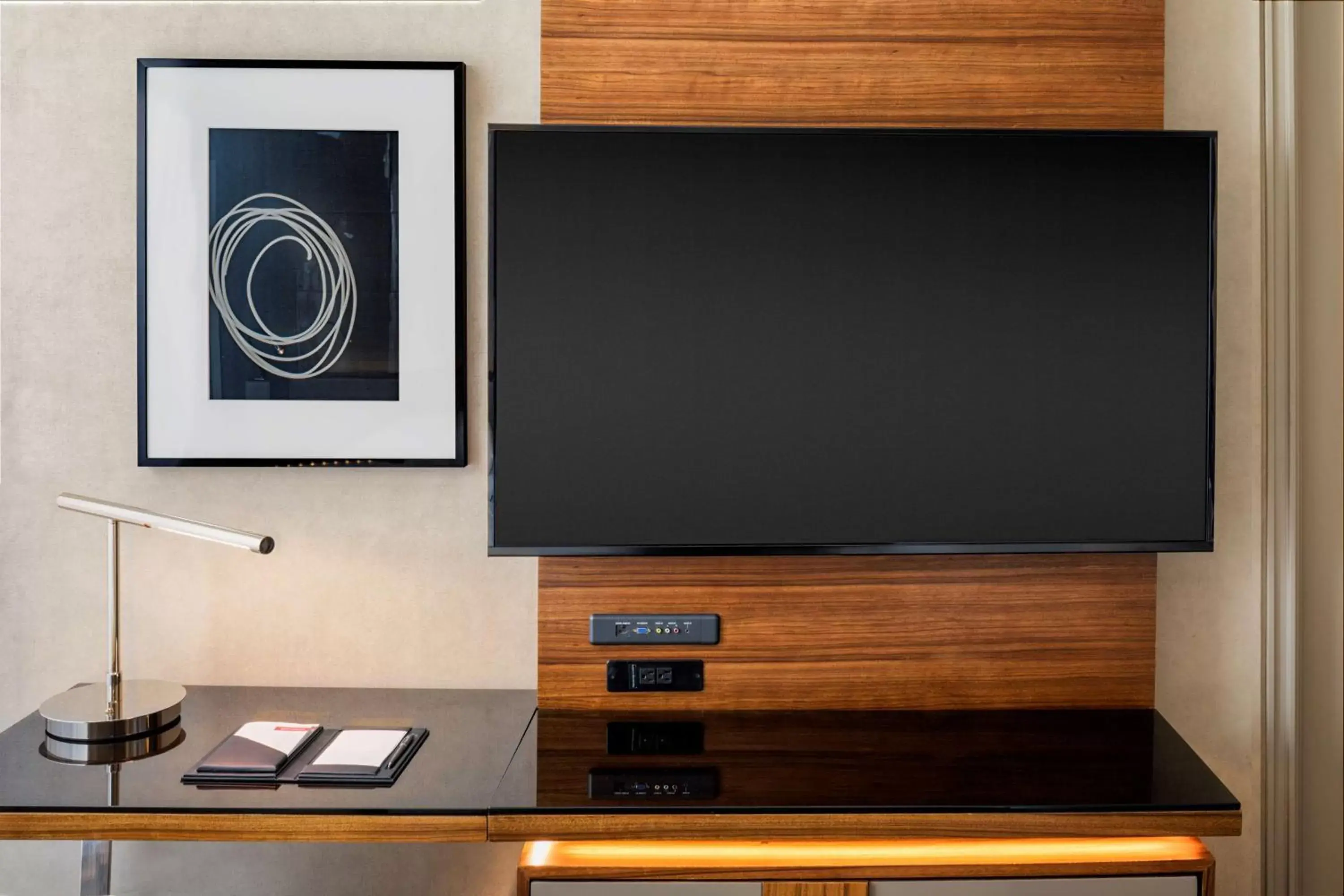 Double Room with Two Double Beds and City View in Hyatt Grand Central New York Double Room with Two Double Beds and City View in Hyatt Grand Central New York