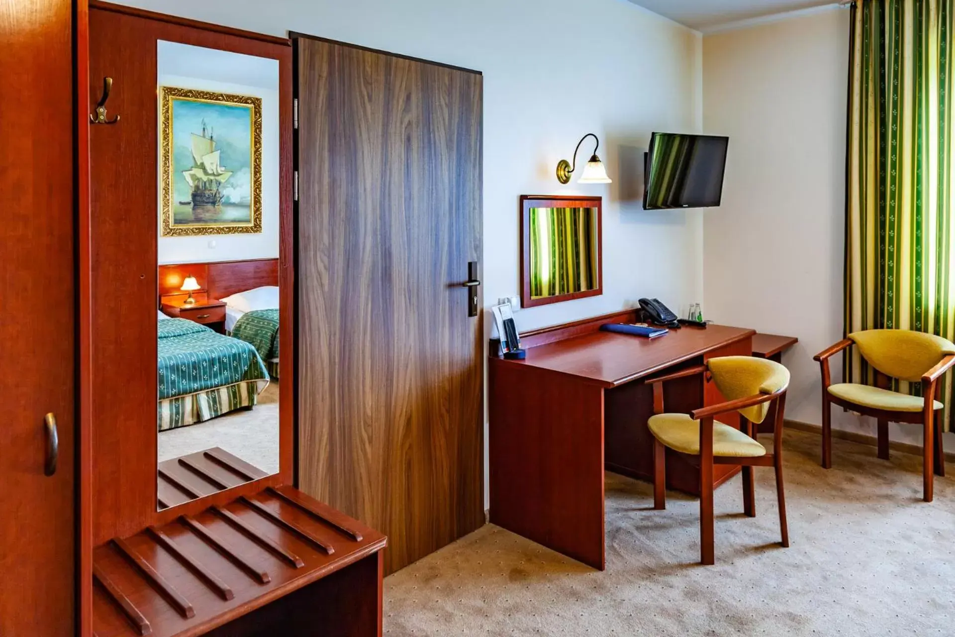 Standard Twin Room Without Balcony in Willa Port Standard Twin Room Without Balcony in Willa Port