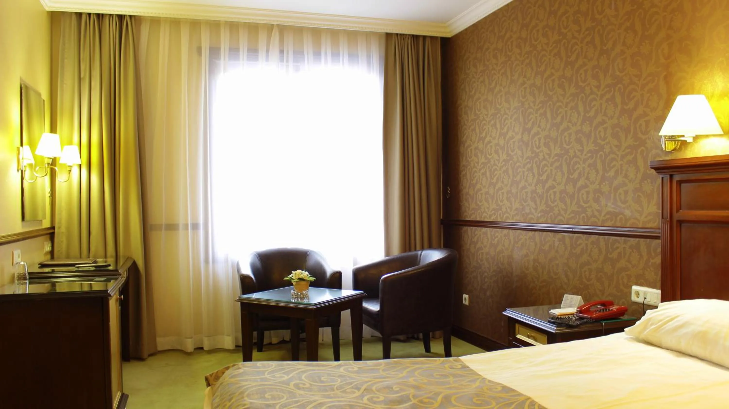 Day, Bed in Topkapi Inter Istanbul Hotel