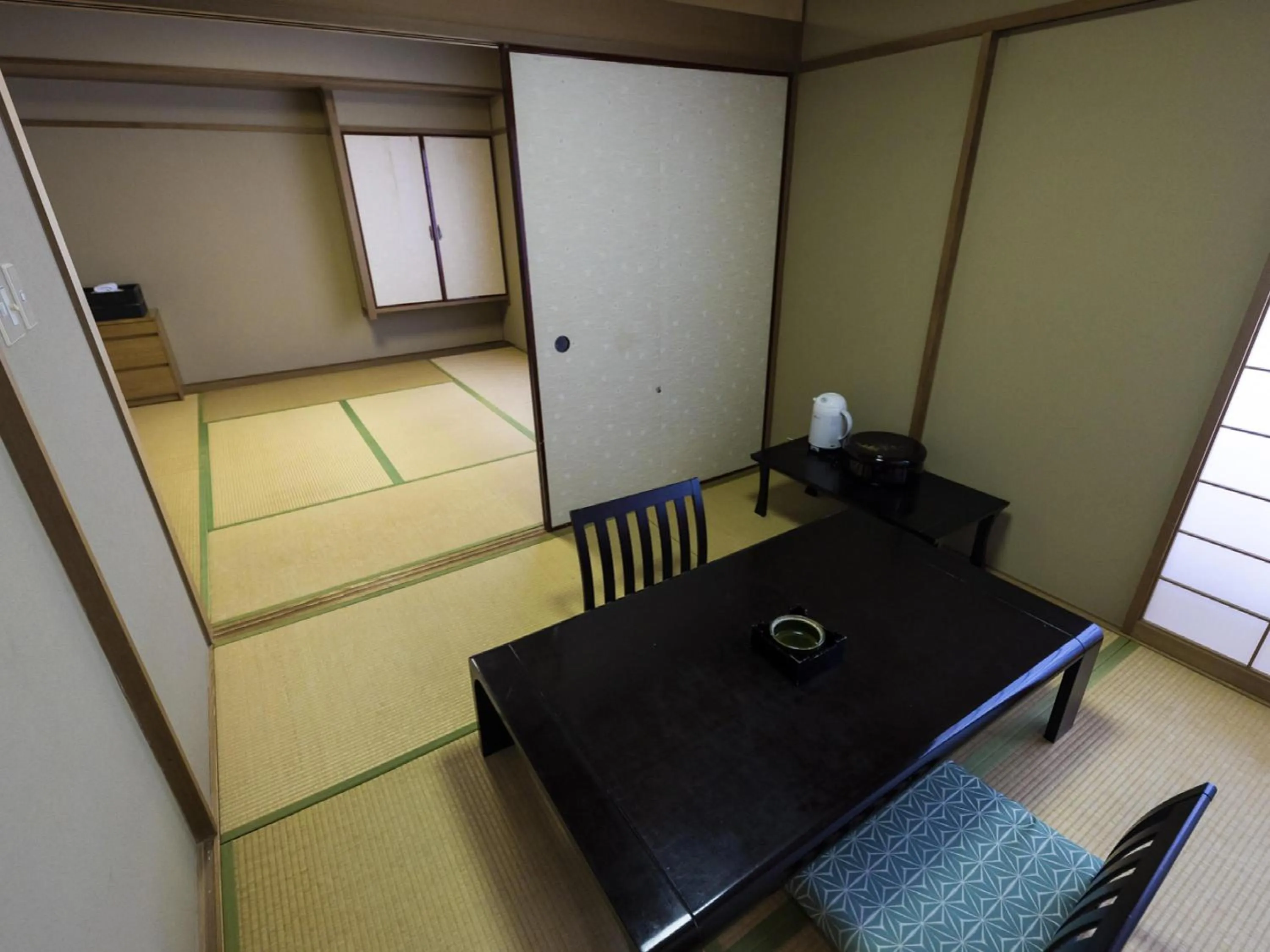 Photo of the whole room in Ariston Hotel Kobe