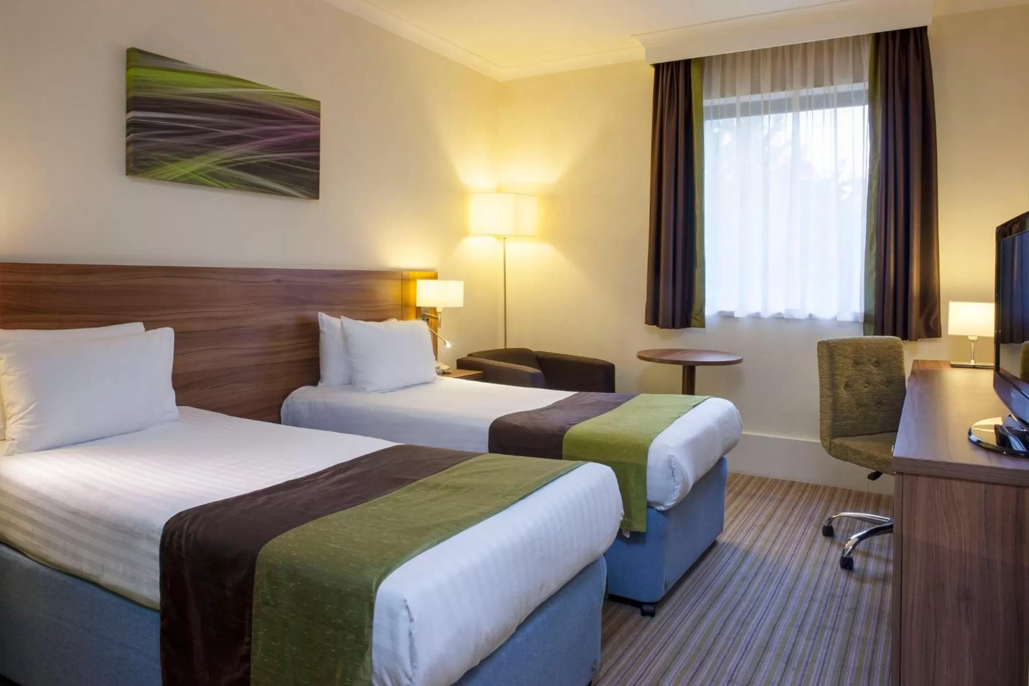 Photo of the whole room, Bed in Holiday Inn Leamington Spa - Warwick by IHG