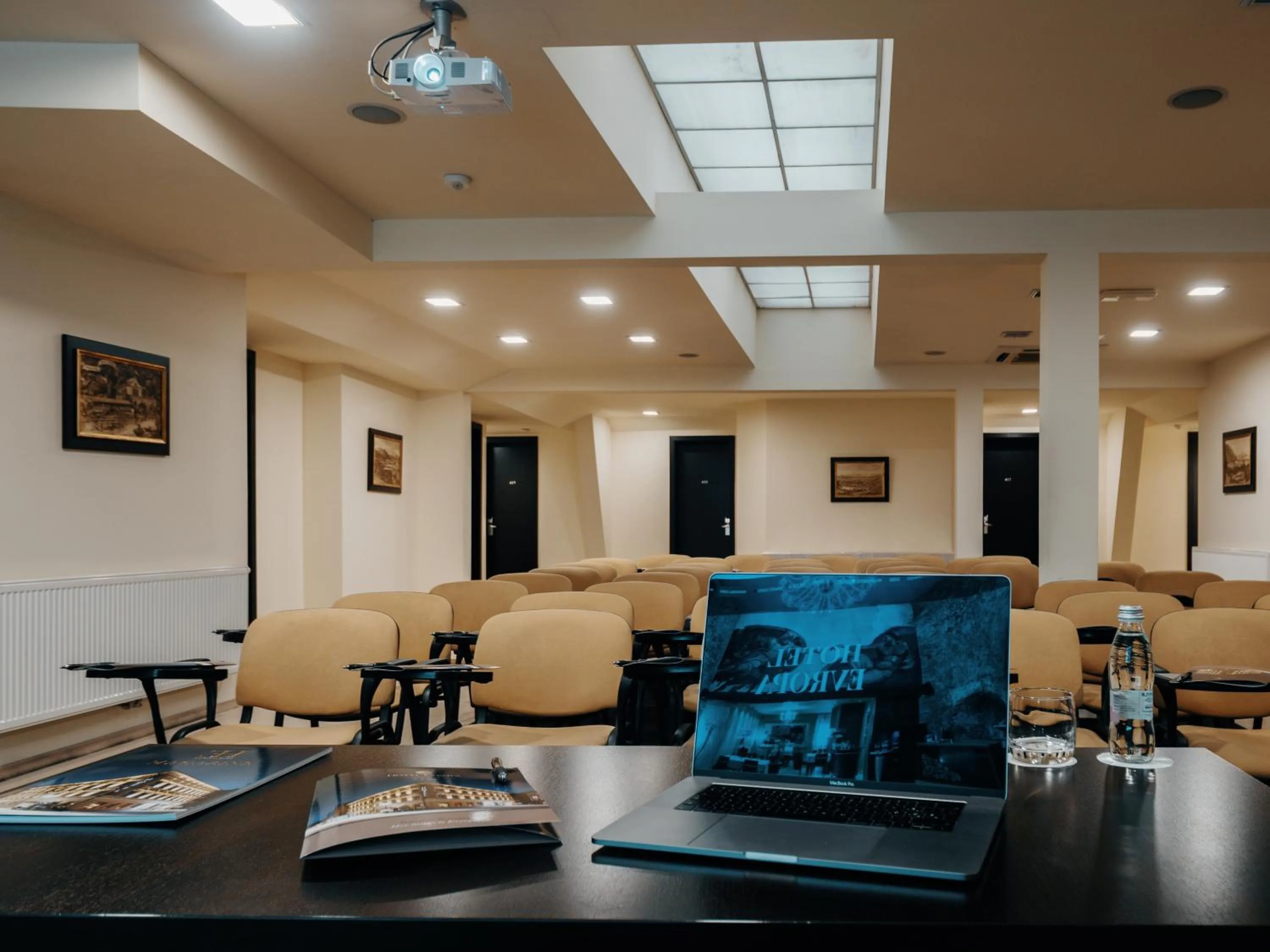 TV and multimedia in Hotel Evropa